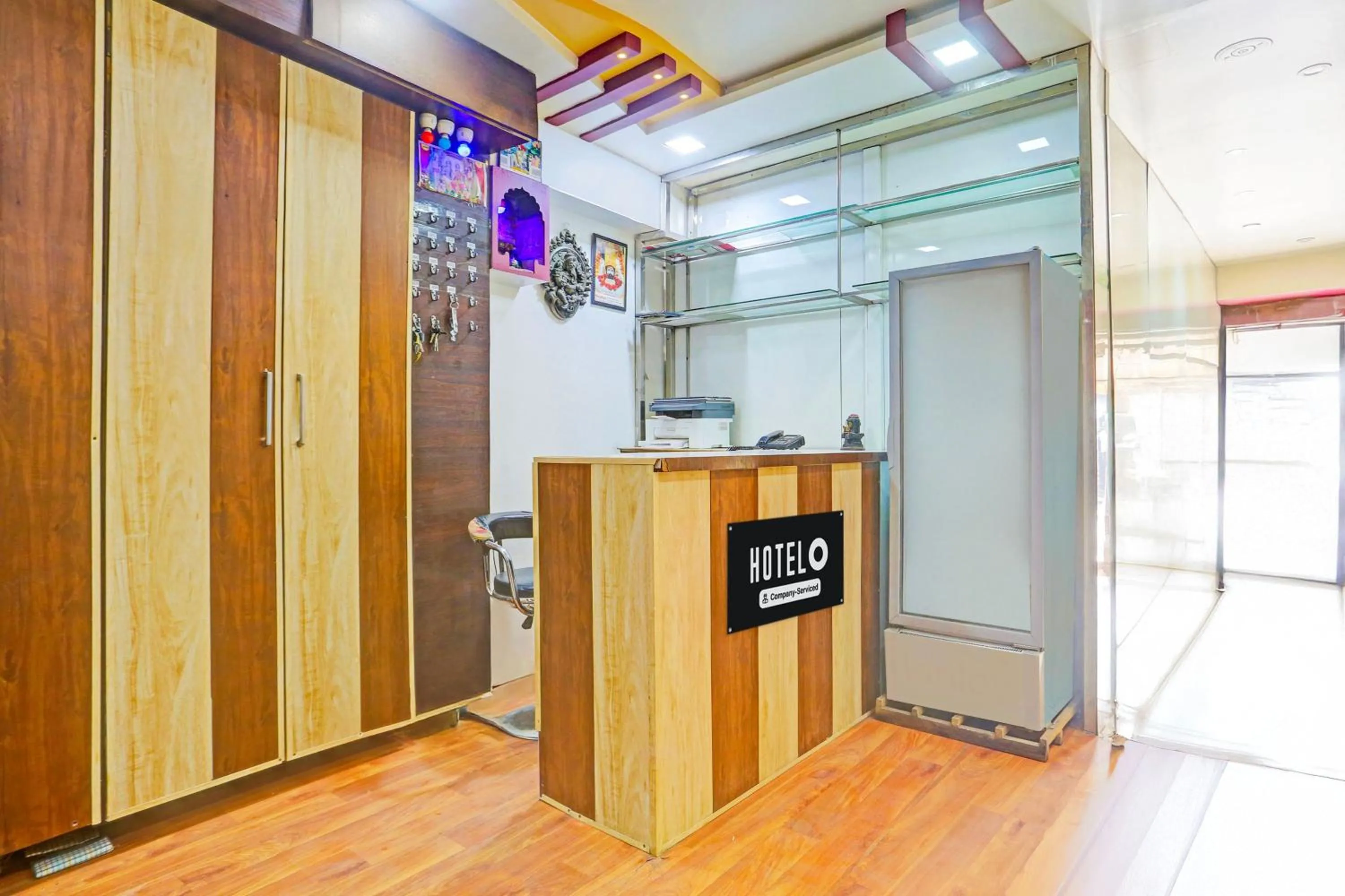 Lobby or reception in Super Hotel O Kesarganj Formerly Suman Palace