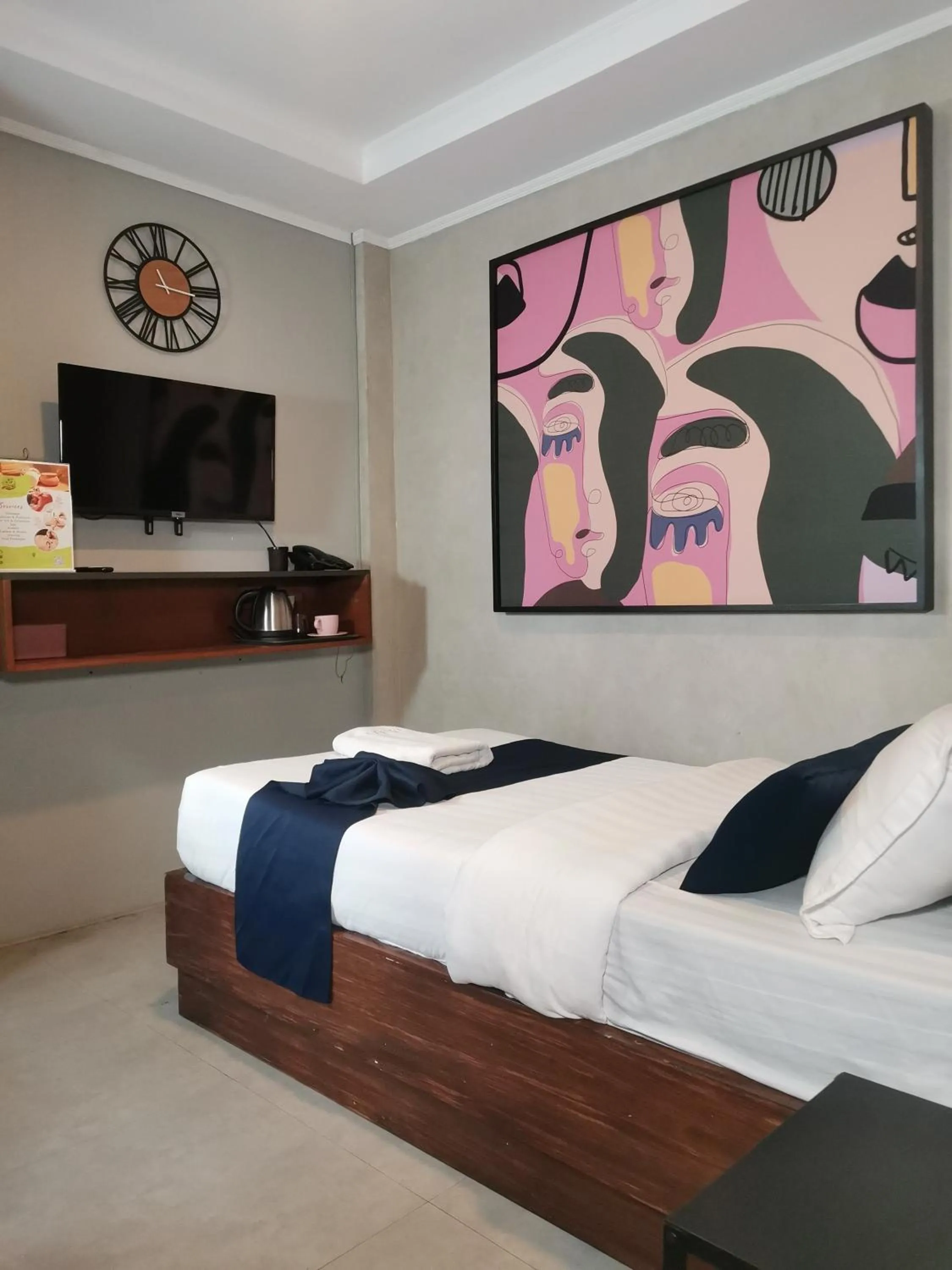 Bedroom, Bed in Townhouse Oak Grey Hotel Near Clark International Airport