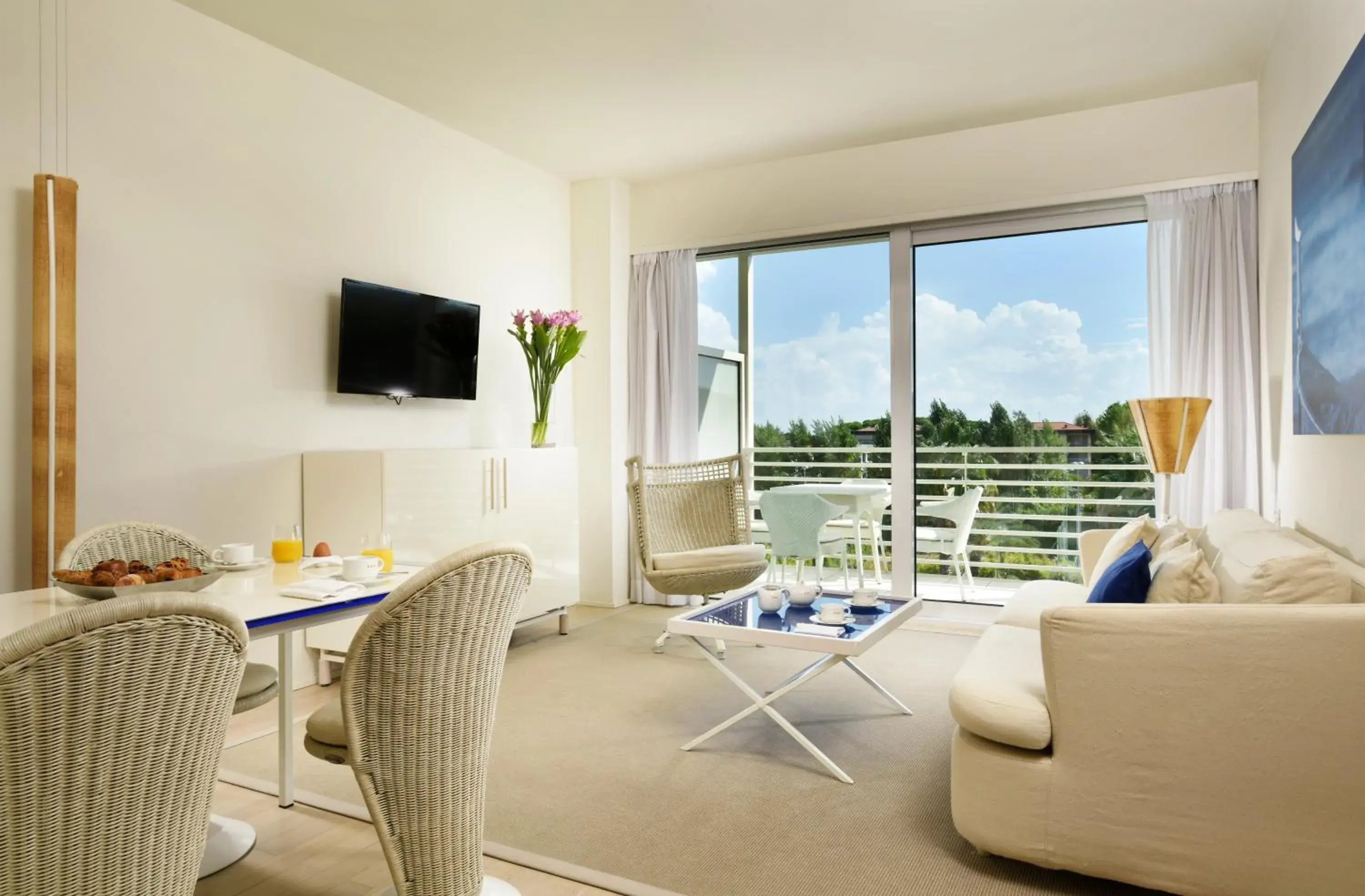 Living room in Versilia Lido | UNA Esperienze Living room in Versilia Lido | UNA Esperienze