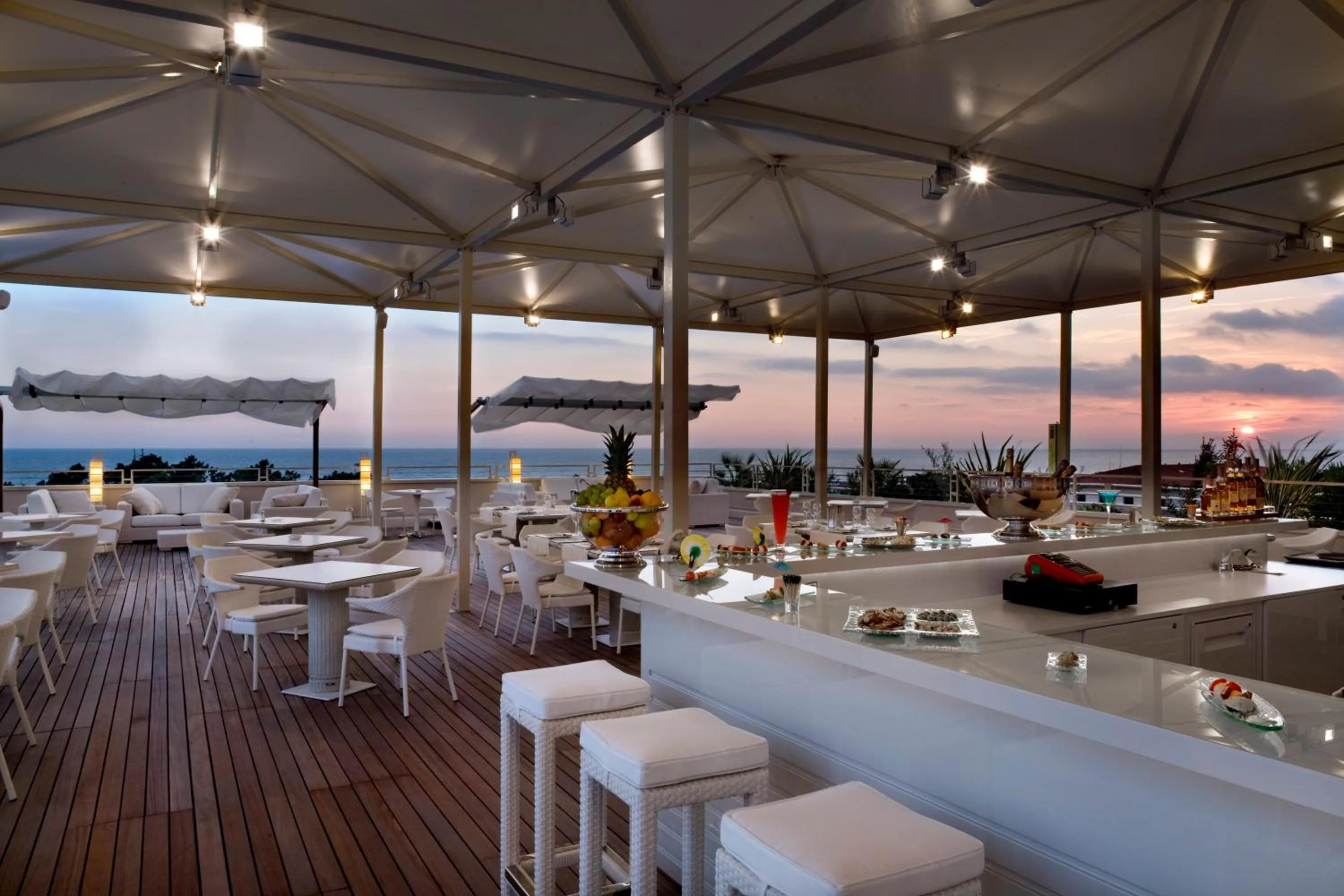 Restaurant/places to eat in Versilia Lido | UNA Esperienze