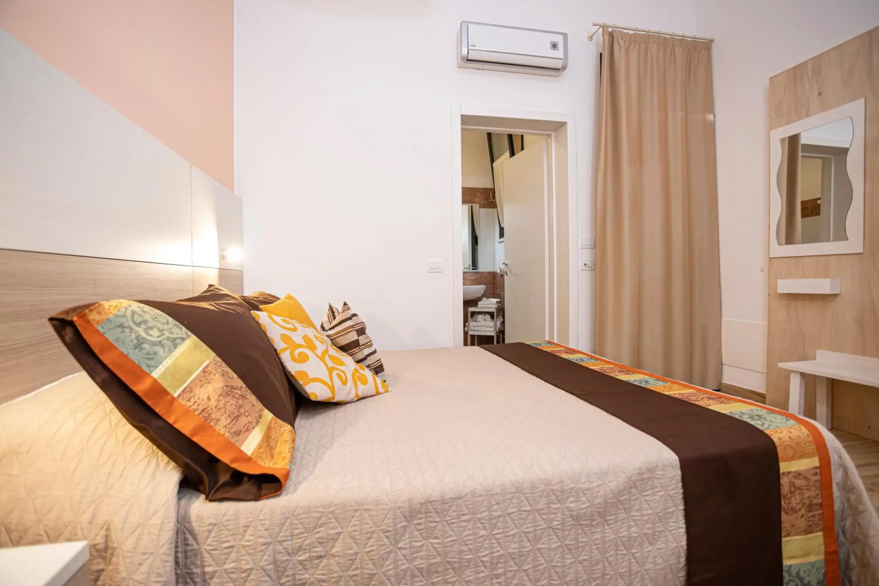 Bed in Trapani Home Bed in Trapani Home