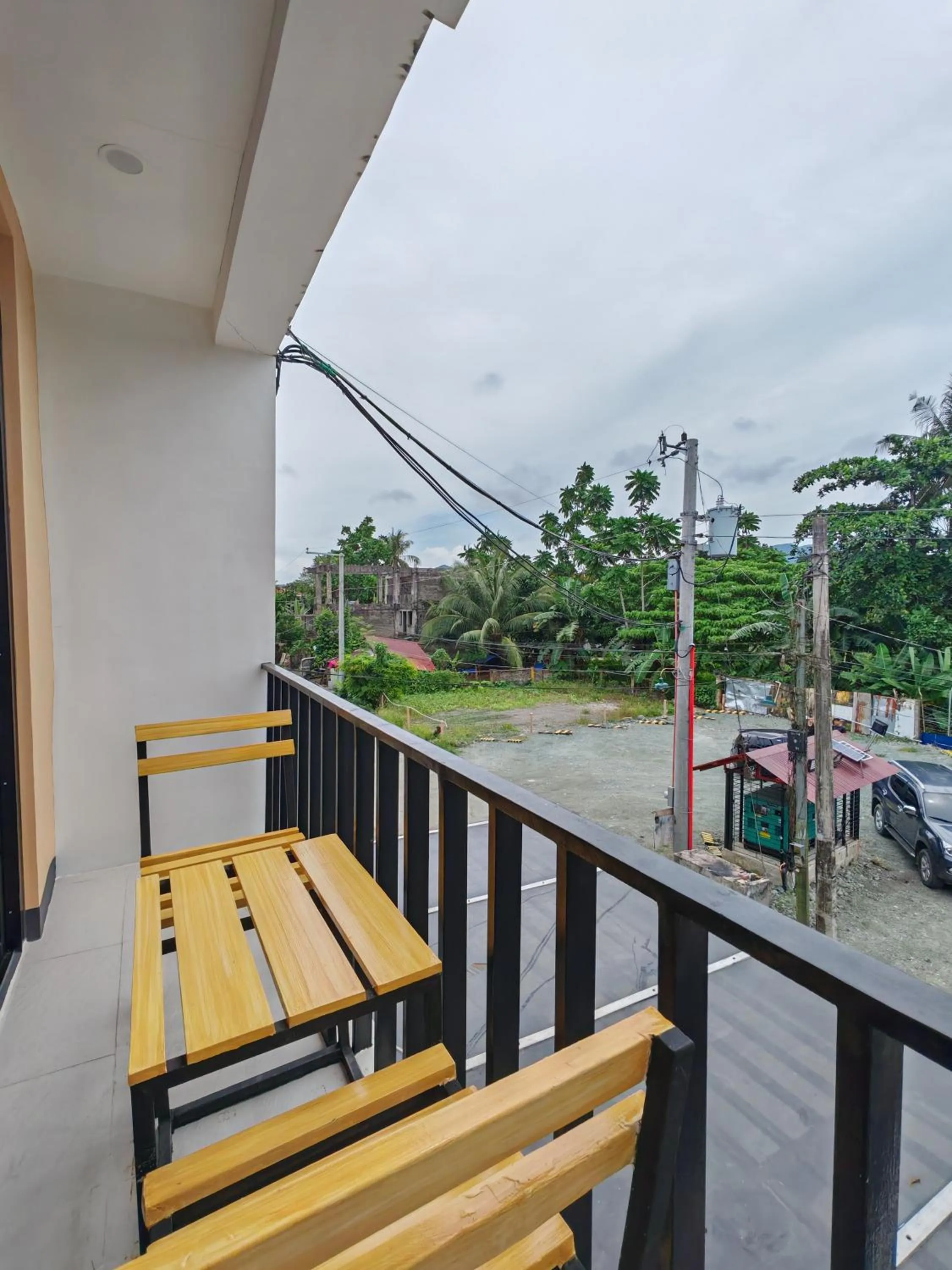 Balcony/Terrace in ZenSuites Hotel Tacloban