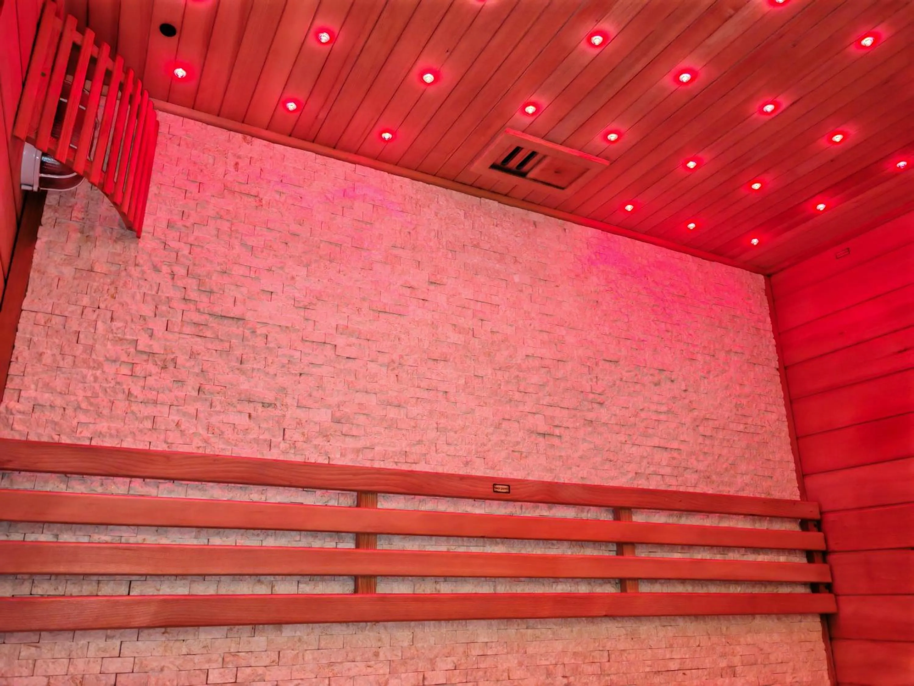 Sauna in ZenSuites Hotel Tacloban