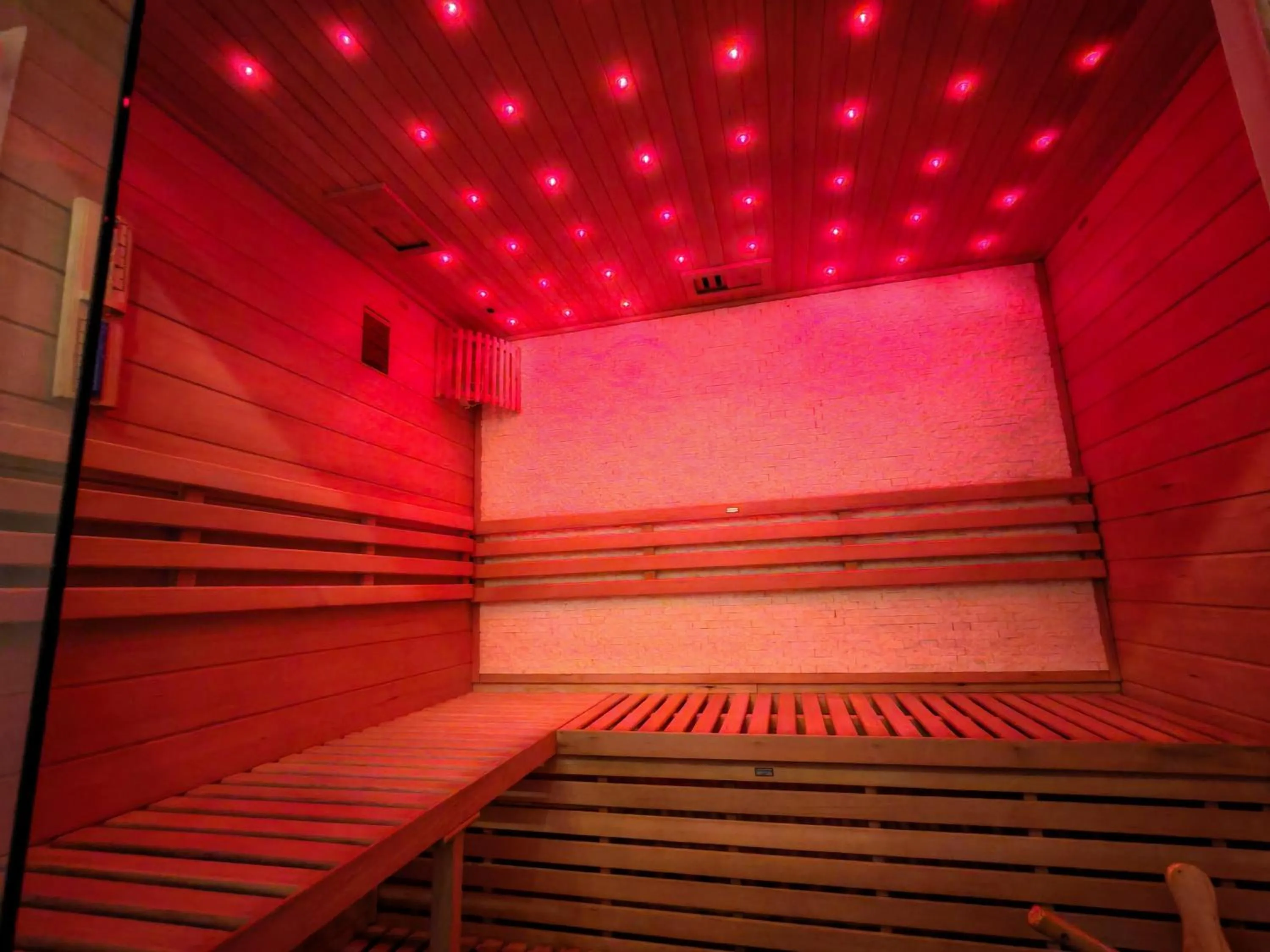 Sauna in ZenSuites Hotel Tacloban