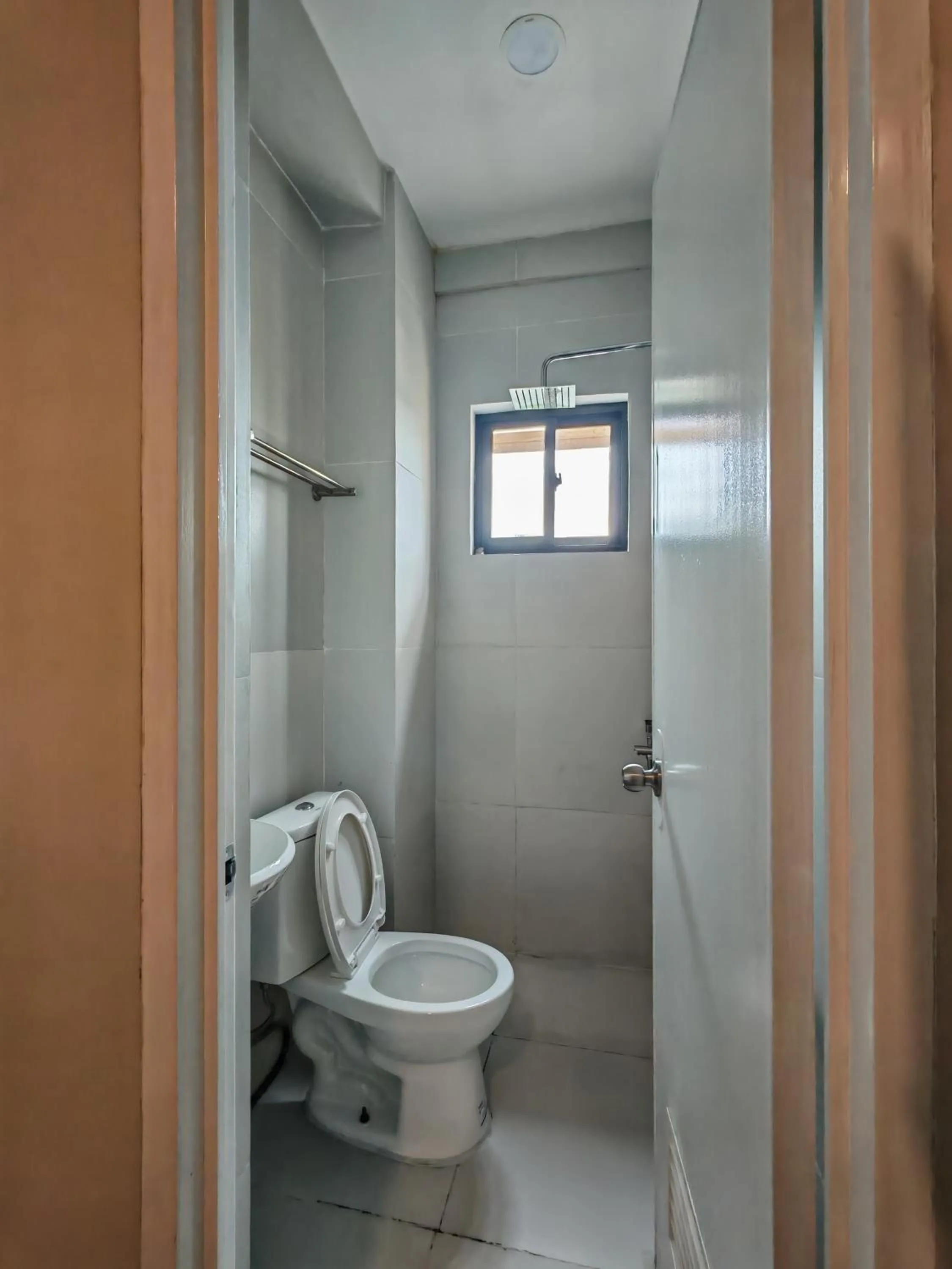 Bathroom in ZenSuites Hotel Tacloban