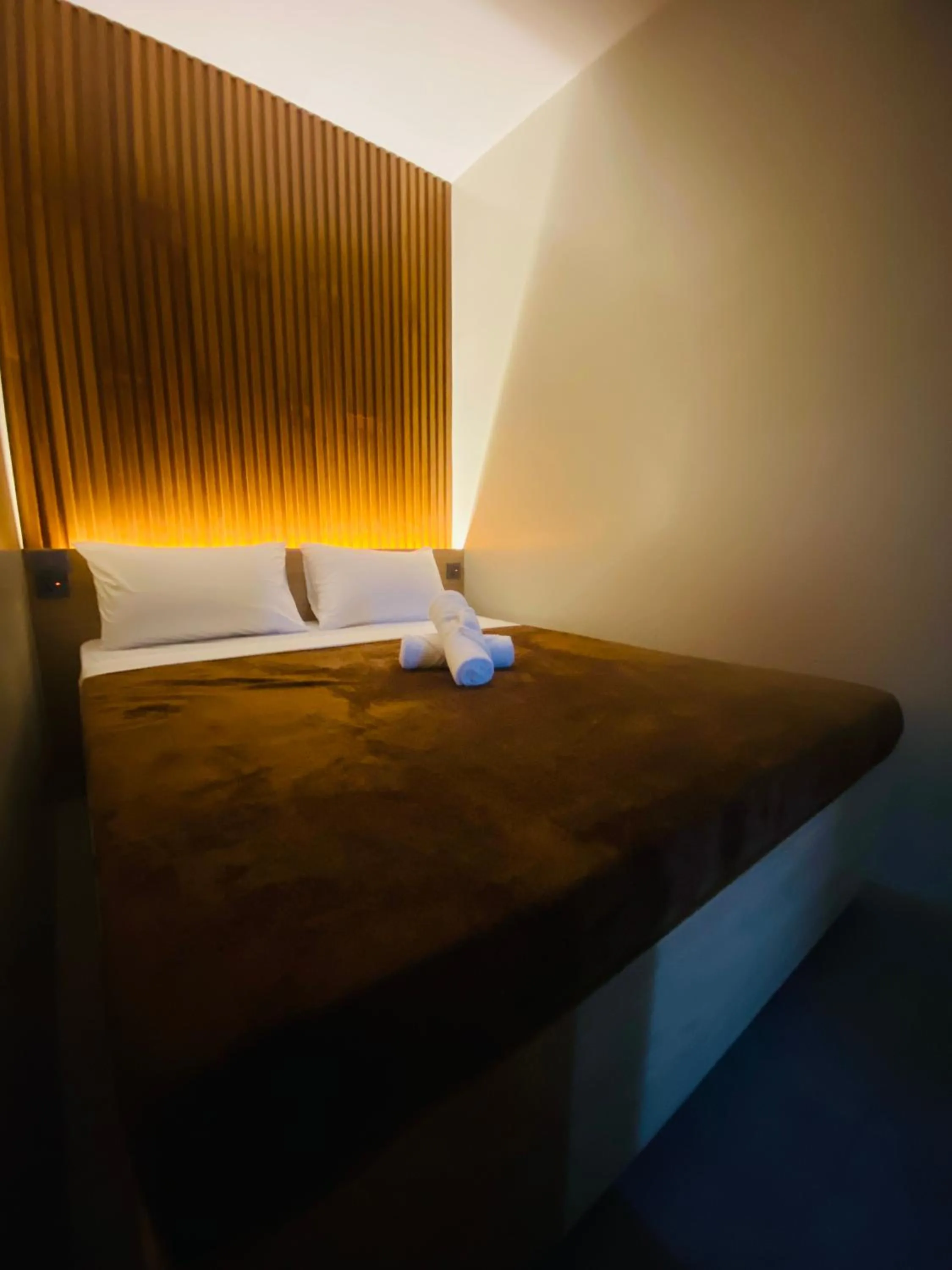 Bed in ZenSuites Hotel Tacloban