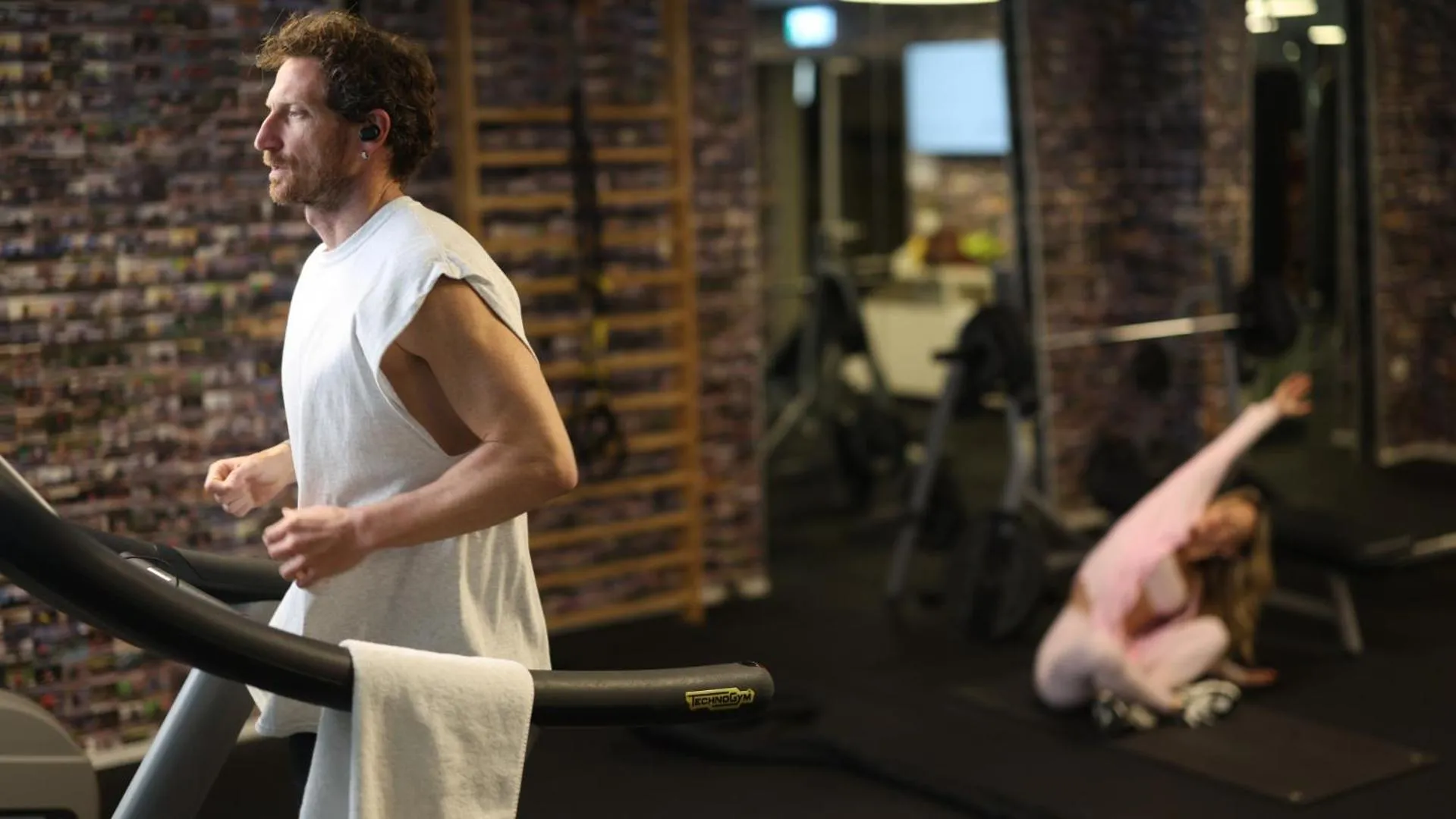 Fitness centre/facilities in Hotel Rothschild 22 - FATTAL COLORS