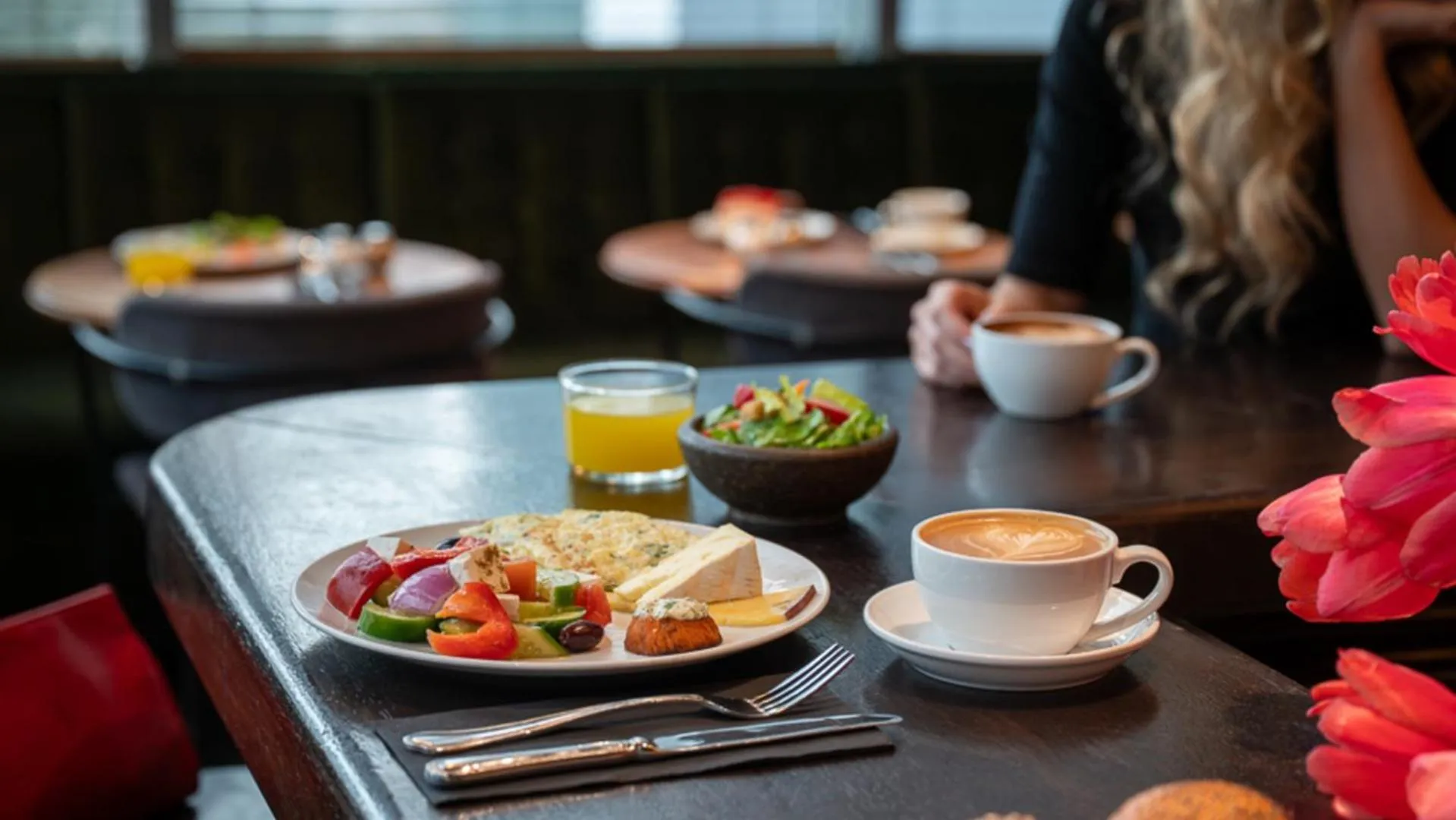 Breakfast in Hotel Rothschild 22 - FATTAL COLORS