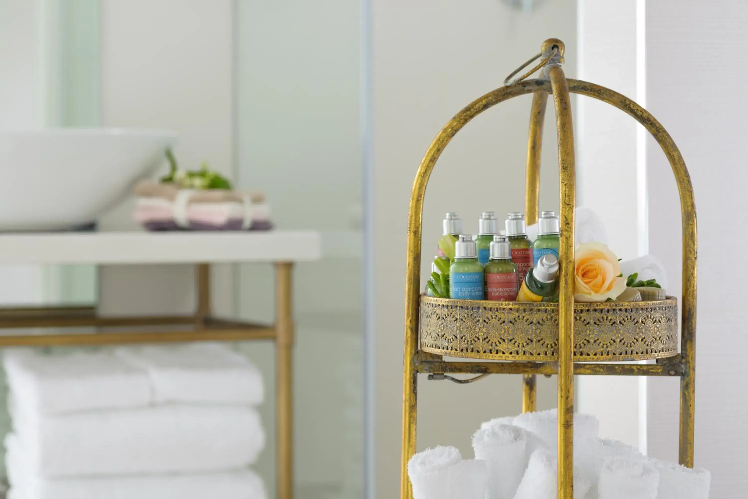 Bathroom in Hotel Rothschild 22 Bathroom in Hotel Rothschild 22