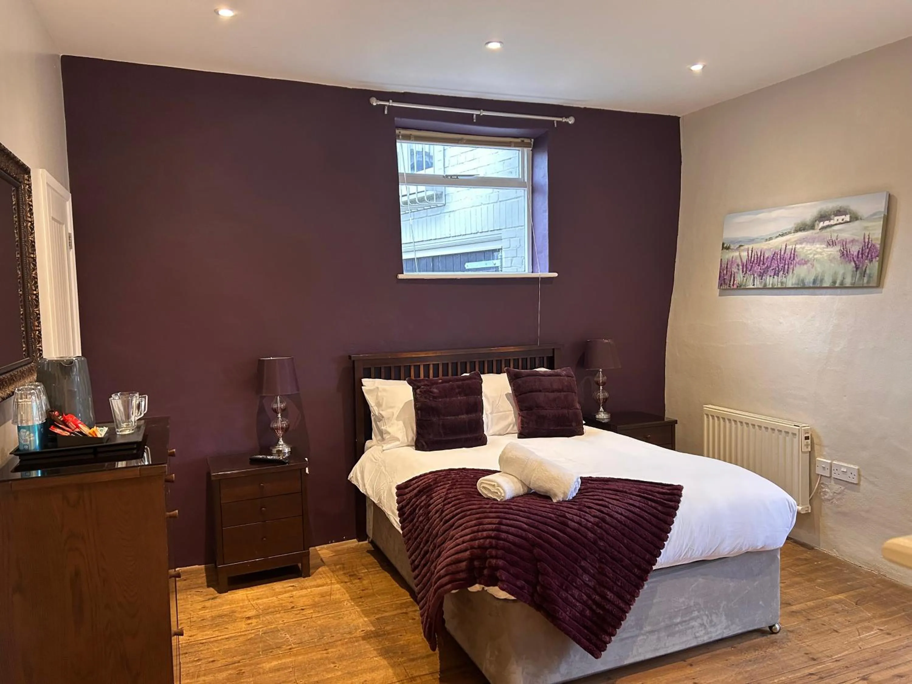 Bed in The Nelson country house