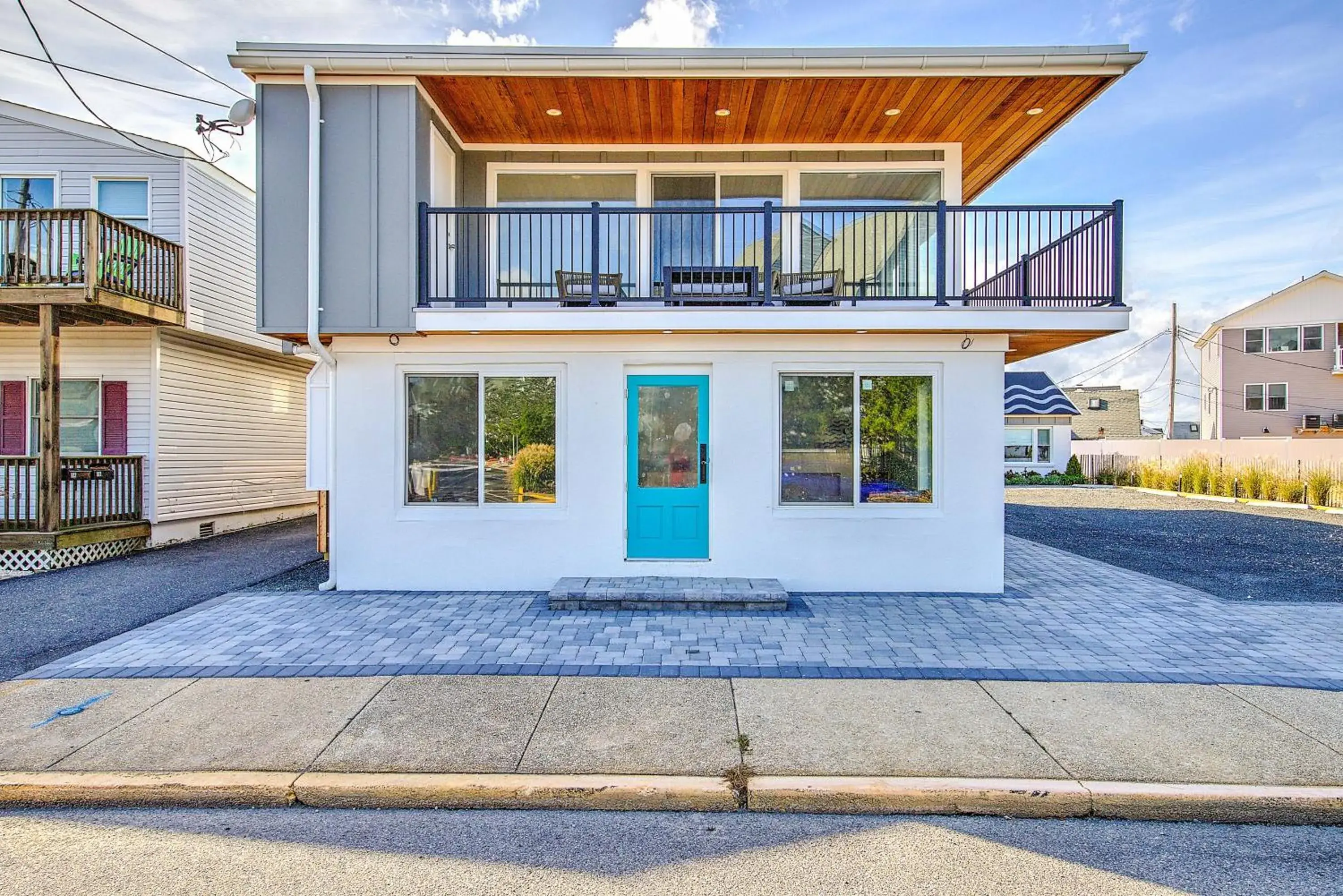 Property building in Casa del Mar Property building in Casa del Mar