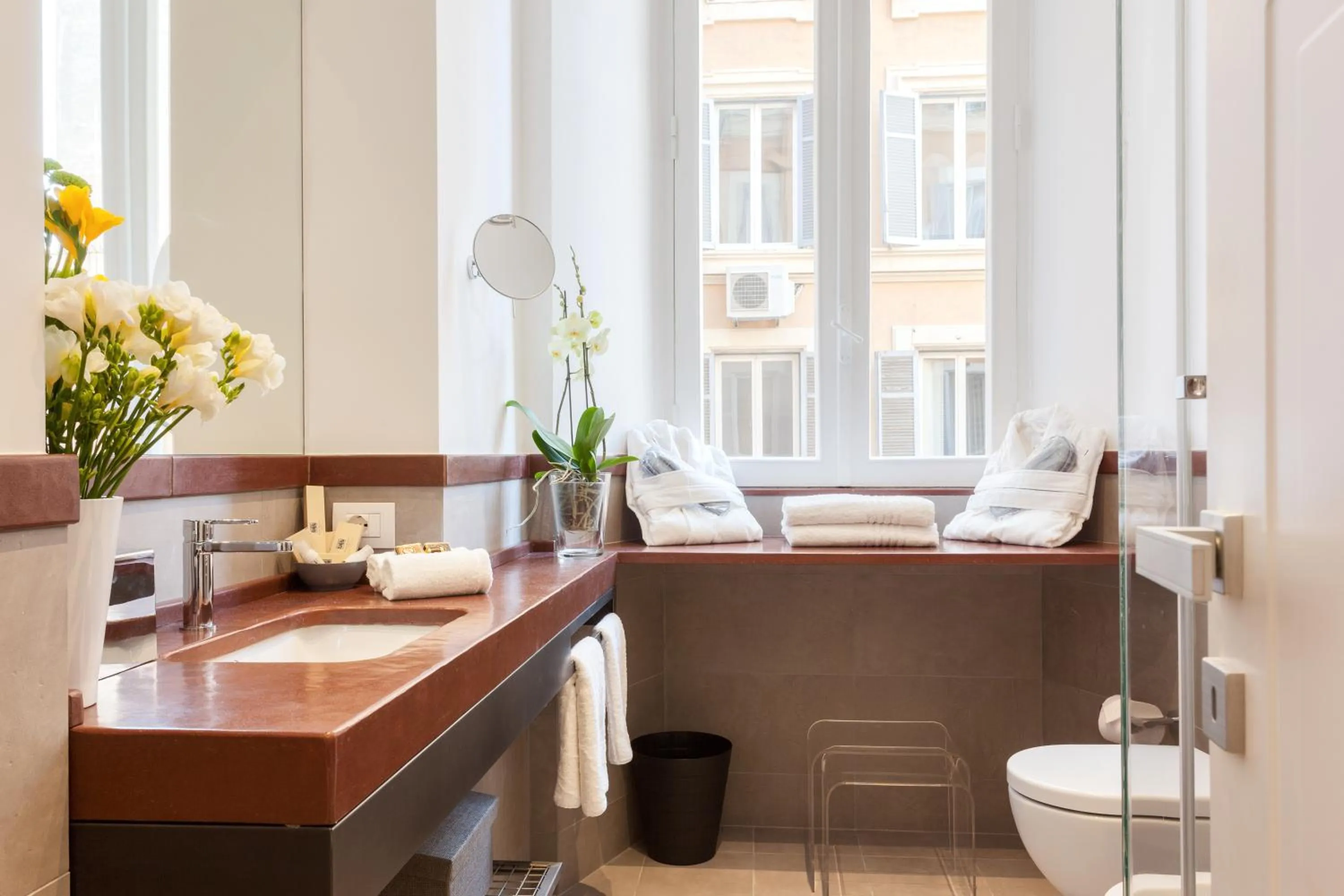 Bathroom in 504 Corso Suites