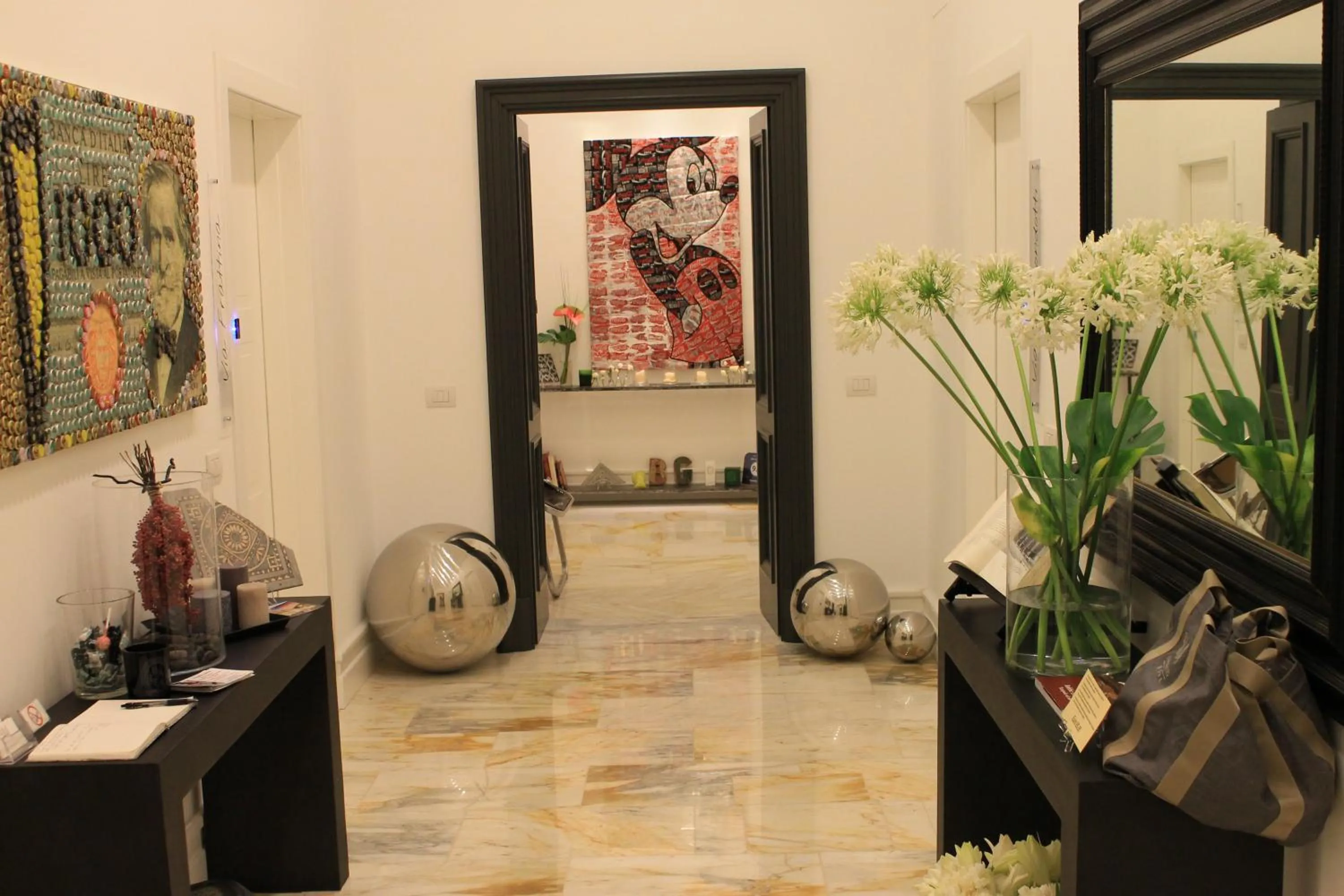 Lobby or reception in 504 Corso Suites