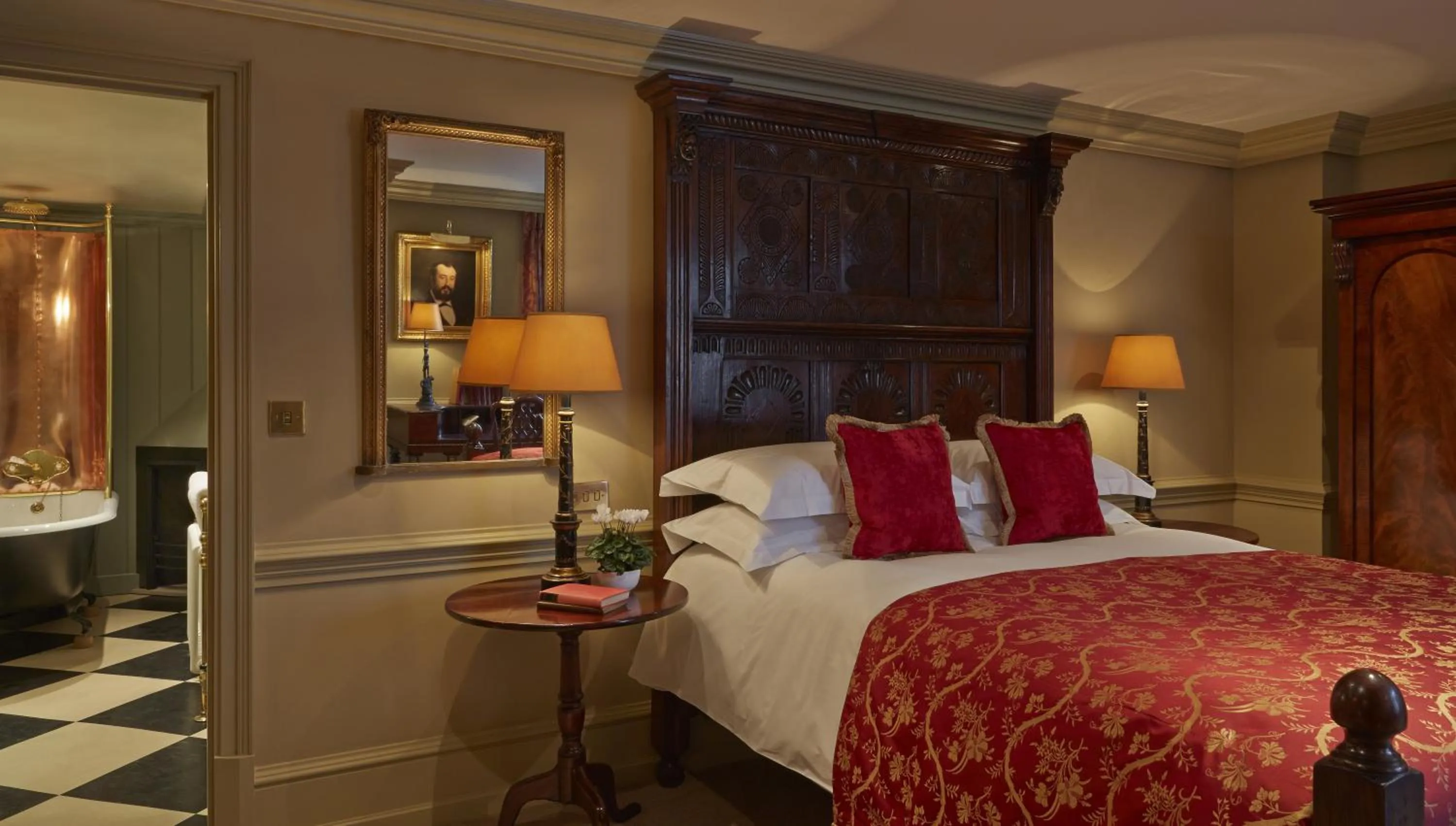 Shower, Bed in Batty Langley's