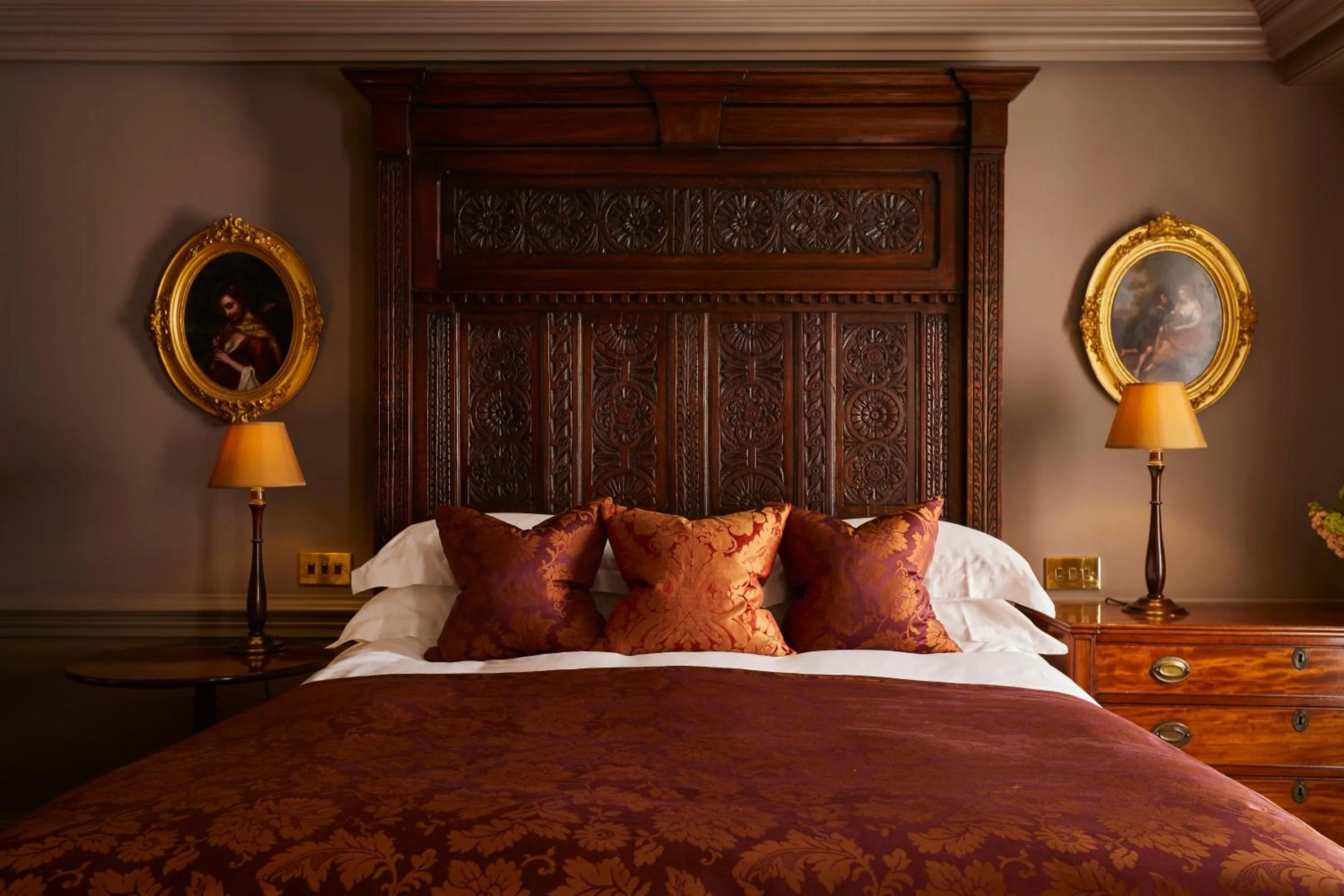 Bed in Batty Langley's