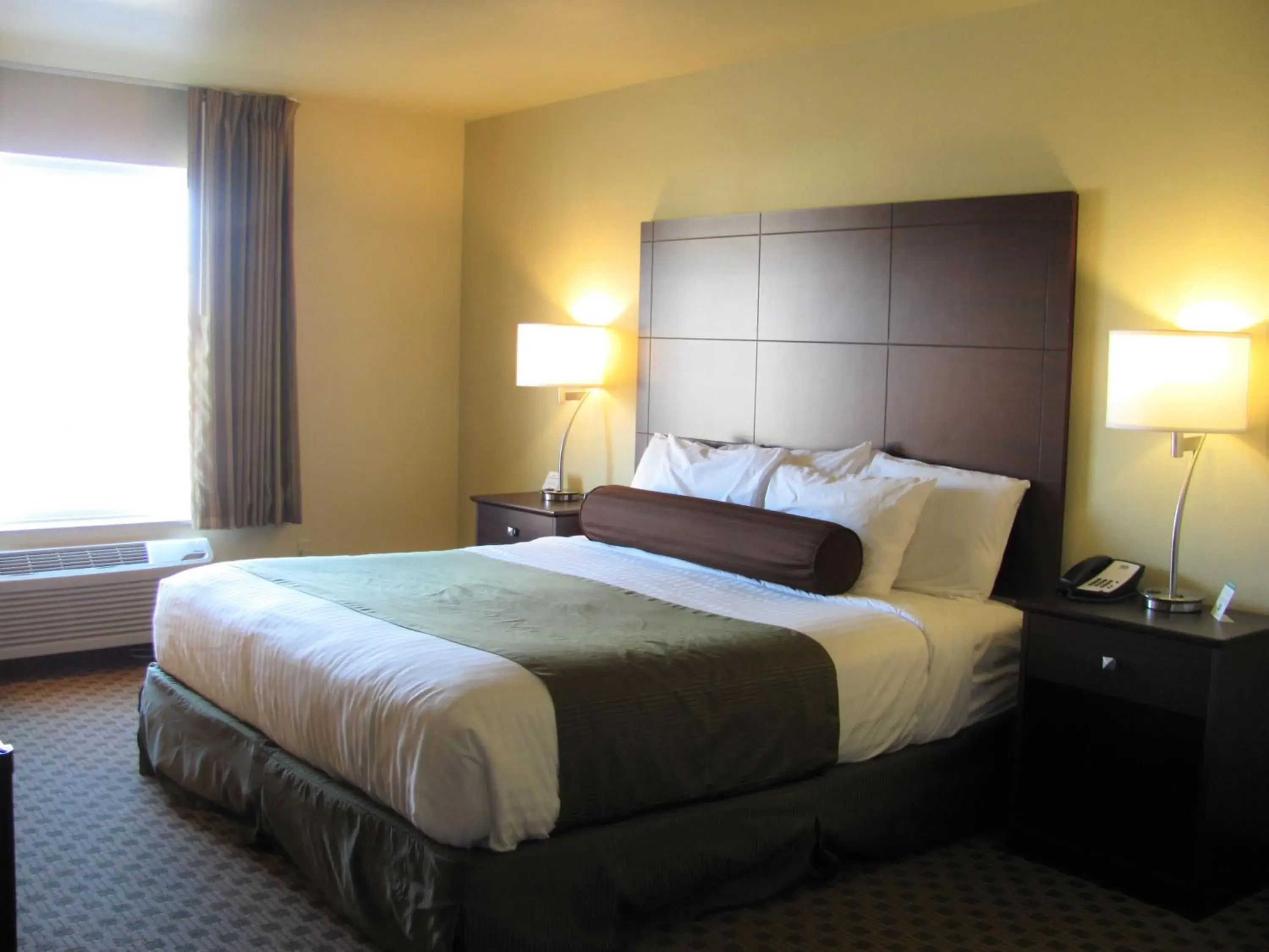 King Room - Disability Access in Cobblestone Inn & Suites - Ambridge King Room - Disability Access in Cobblestone Inn & Suites - Ambridge