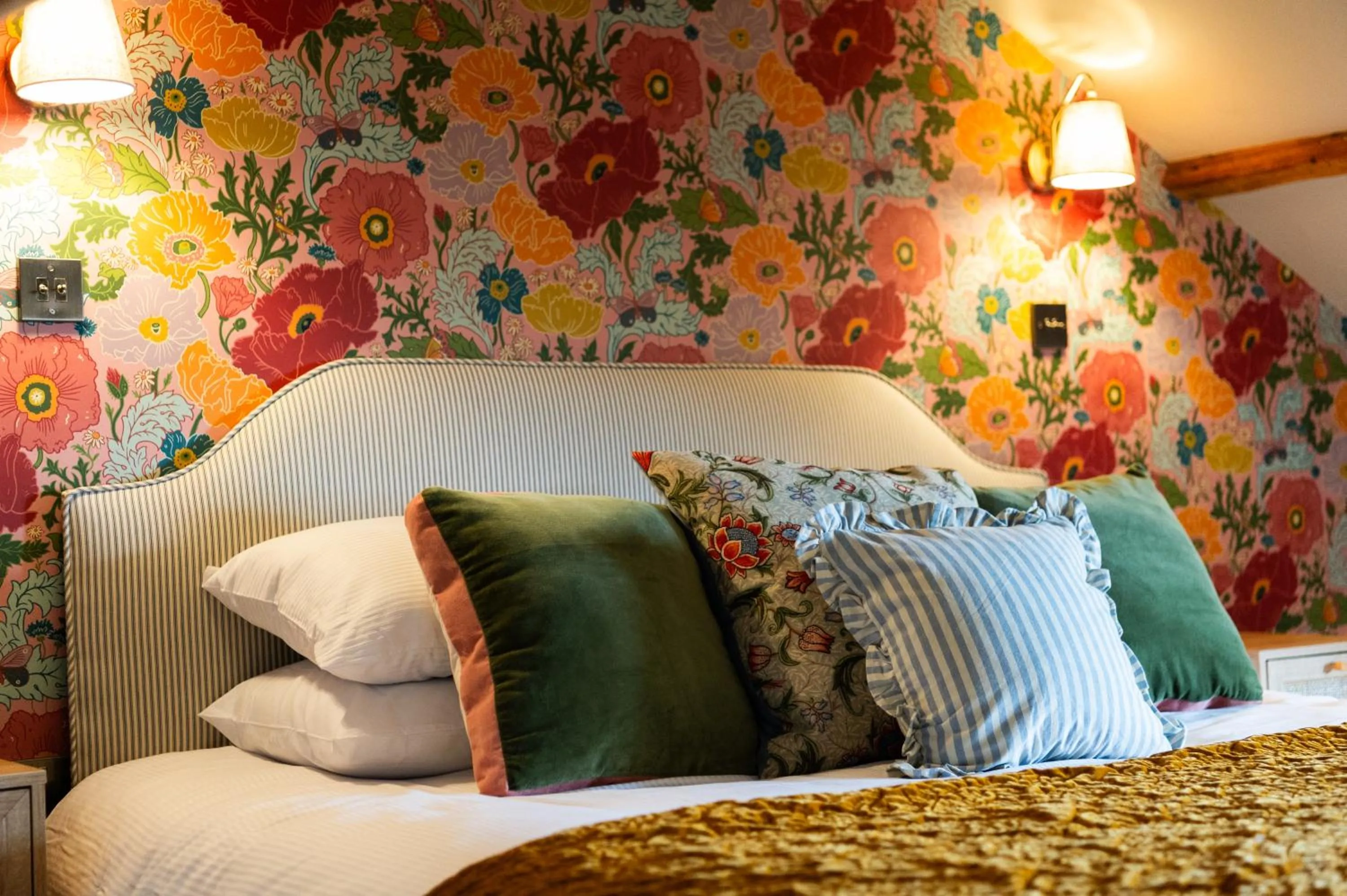 Bedroom, Bed in The Beach House Boutique Hotel