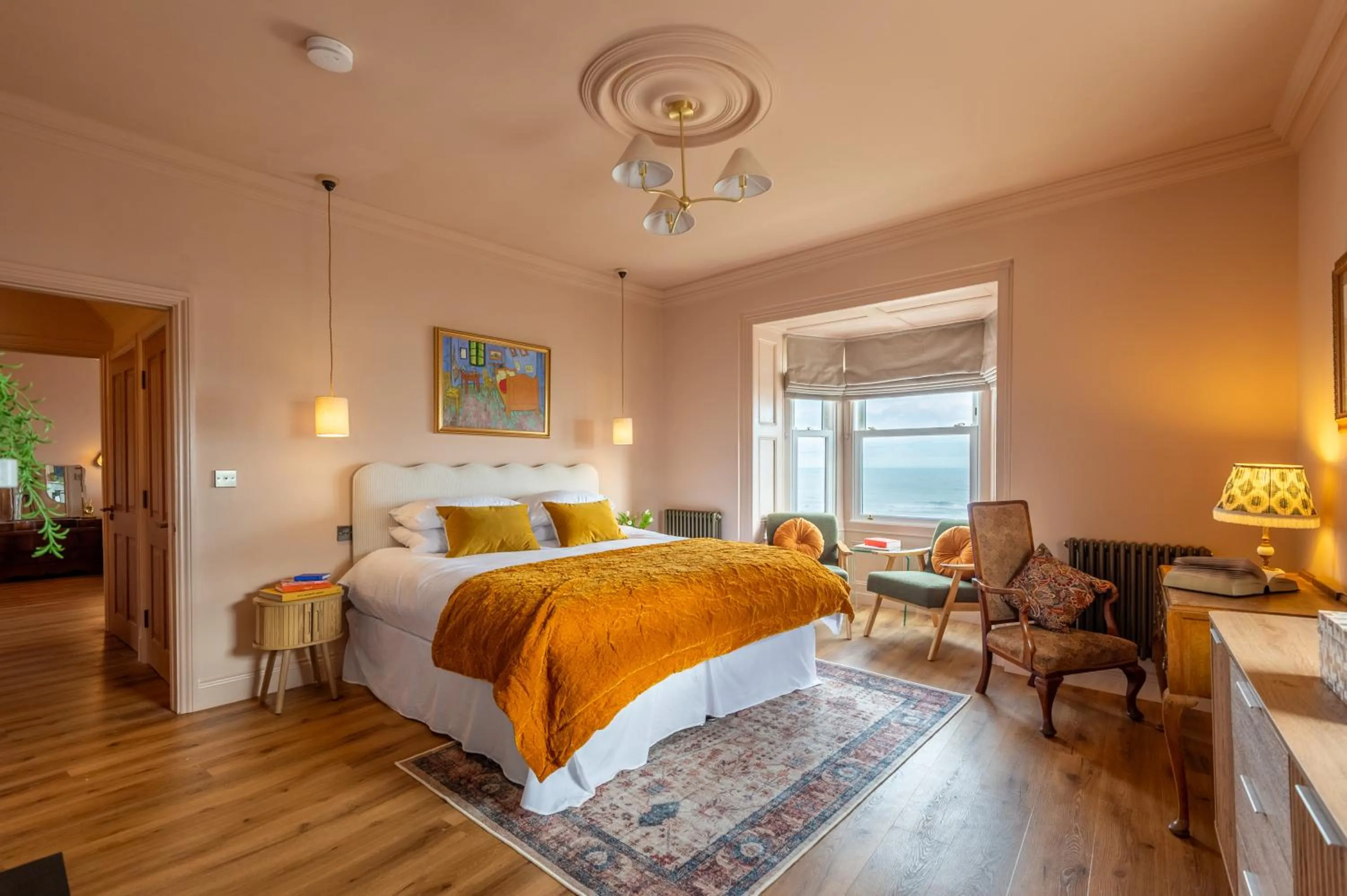 TV and multimedia, Bed in The Beach House Boutique Hotel