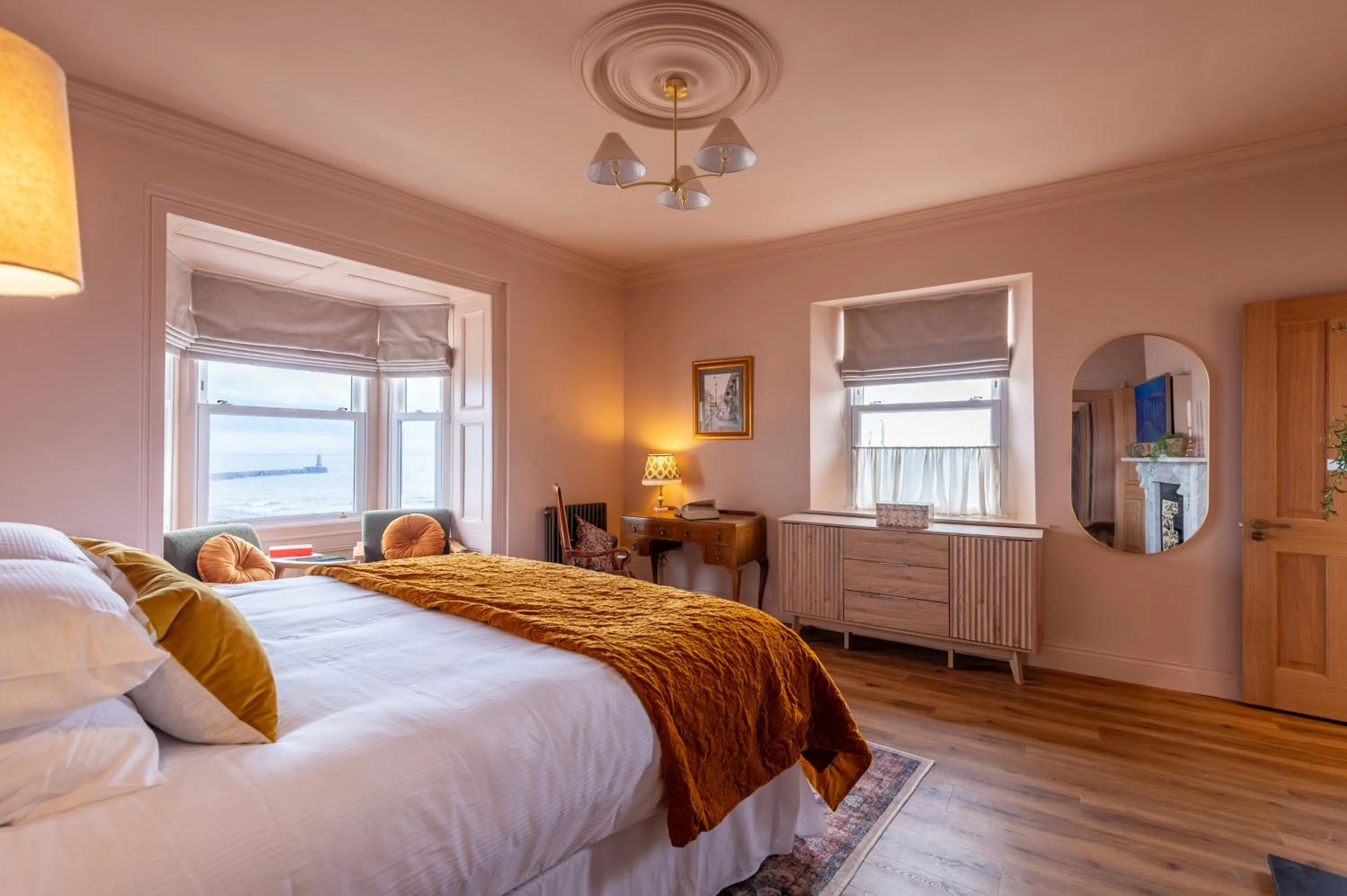 Sea view, Bed in The Beach House Boutique Hotel