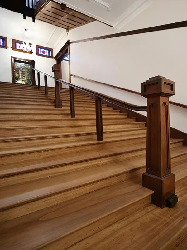 Facade/entrance in The Robertson Hotel