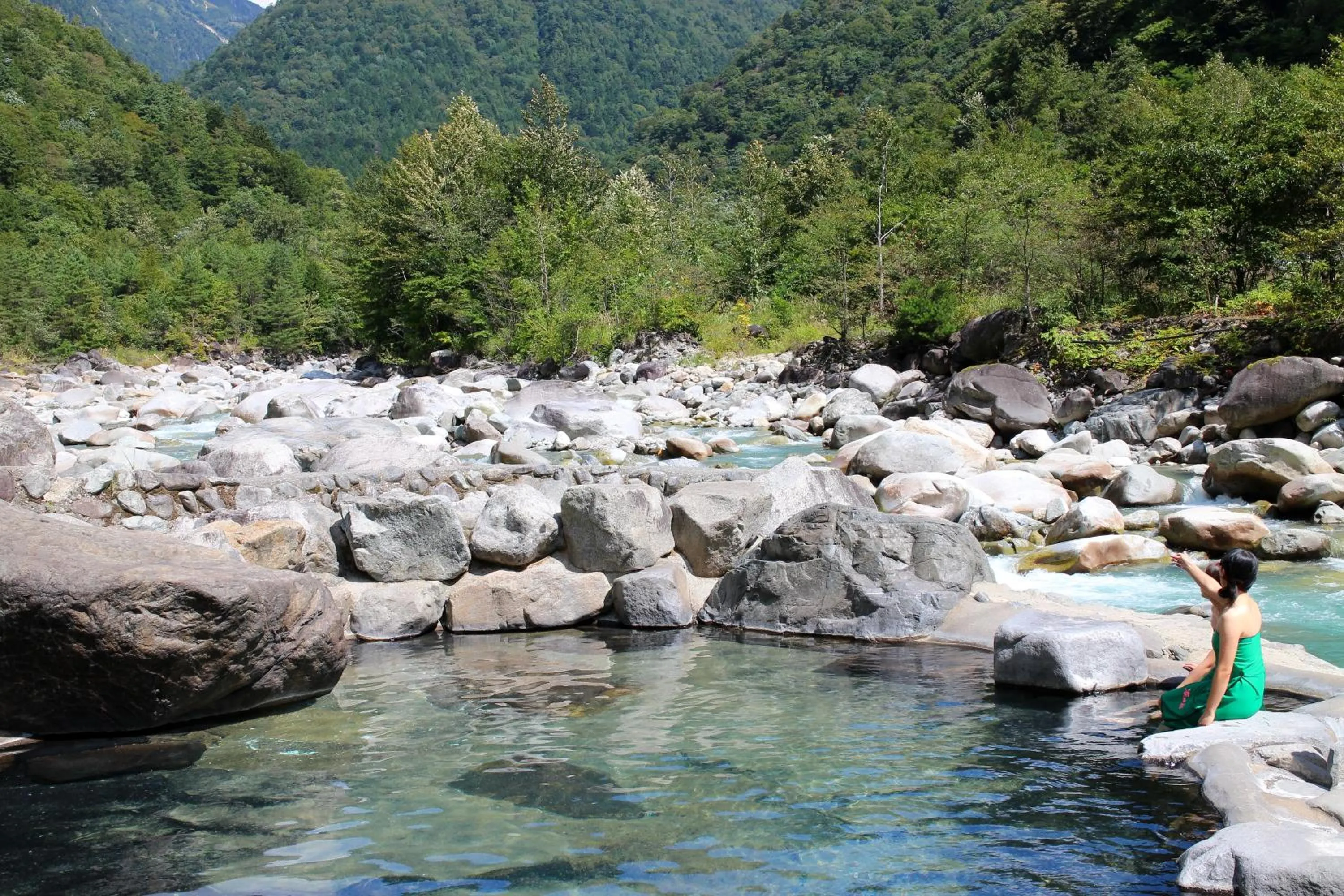Open Air Bath in Shinzanso