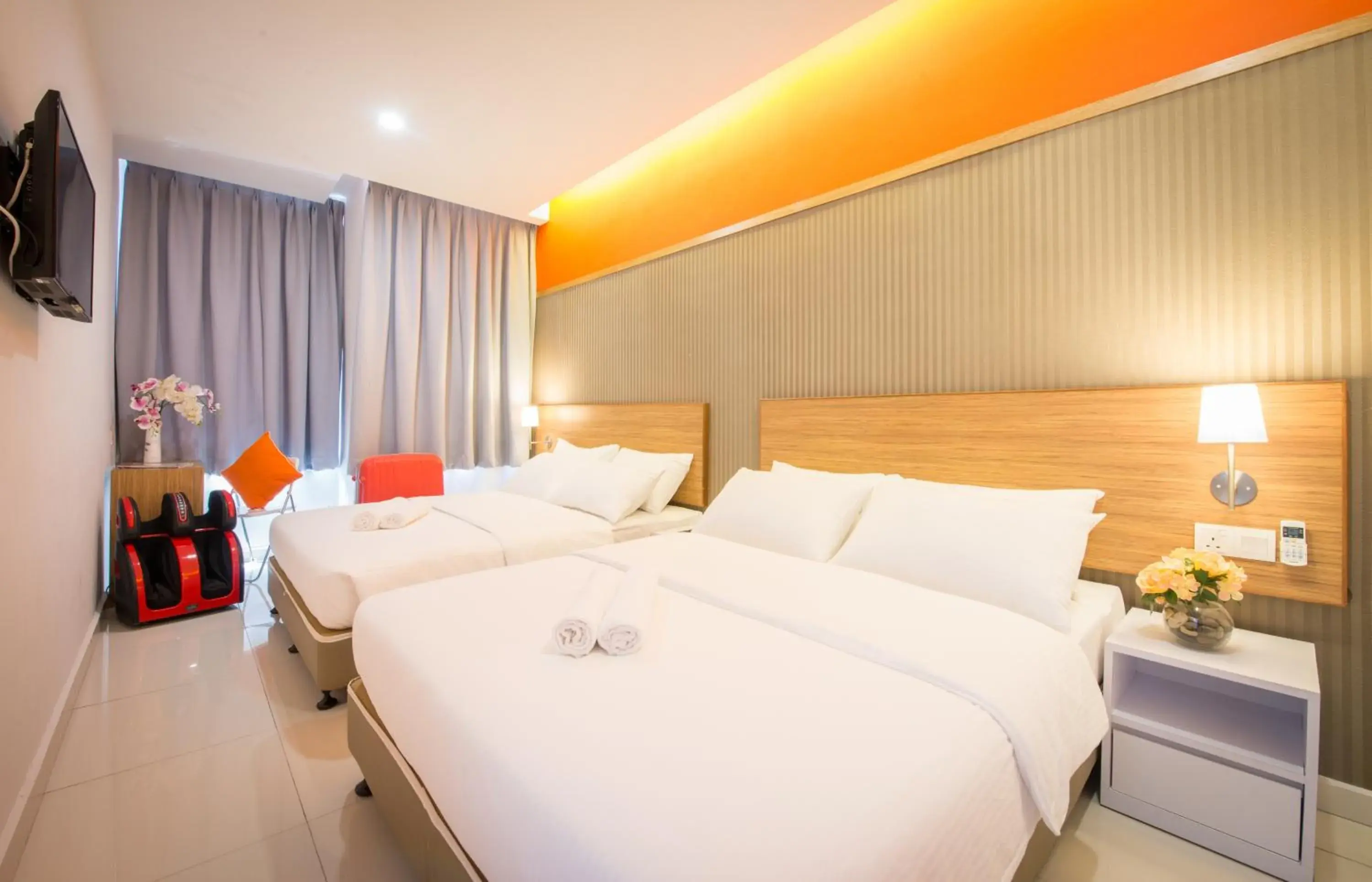 Photo of the whole room, Bed in Sovotel @ Bandar Menjalara Photo of the whole room, Bed in Sovotel @ Bandar Menjalara