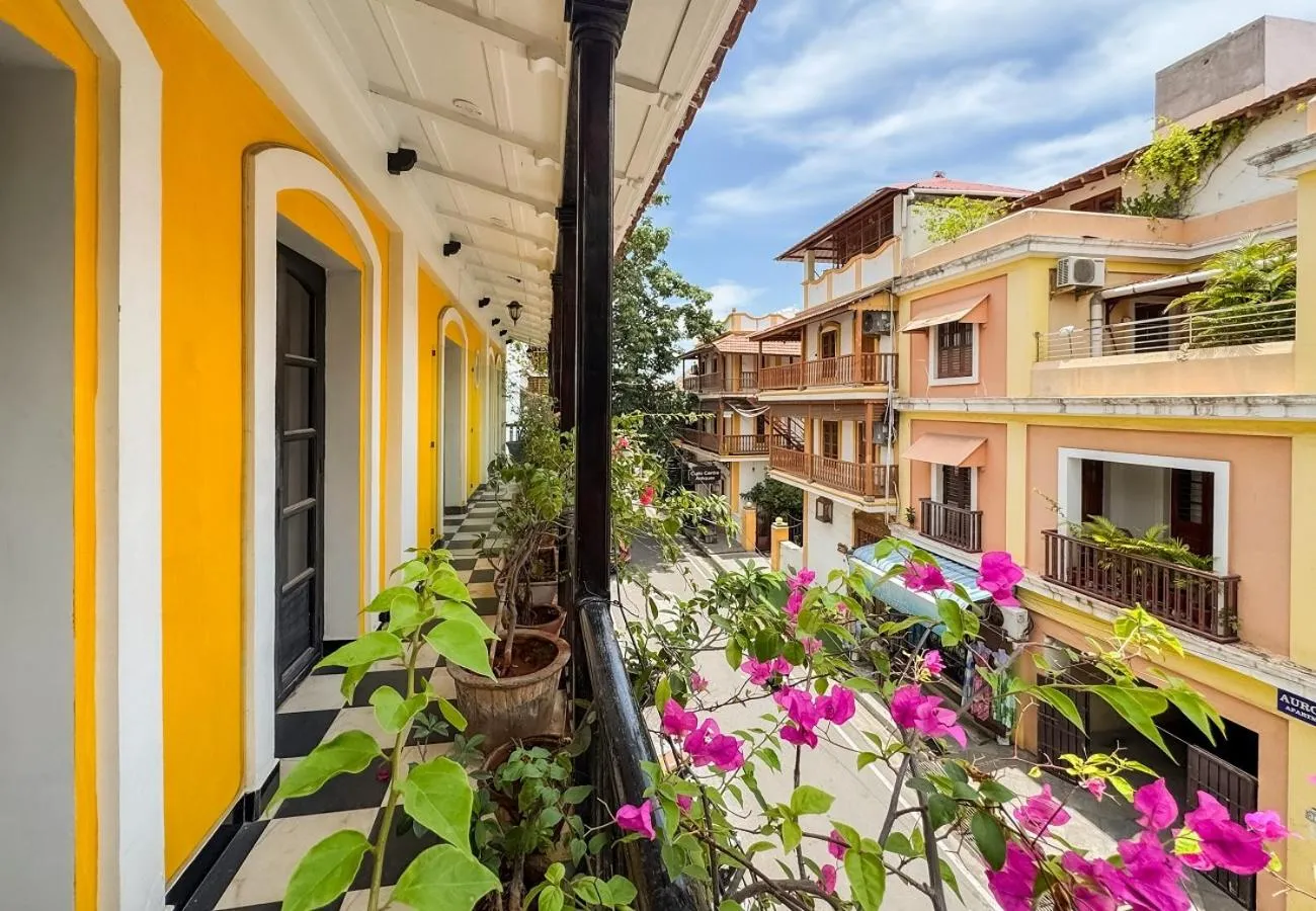 Balcony/Terrace in Le Chateau