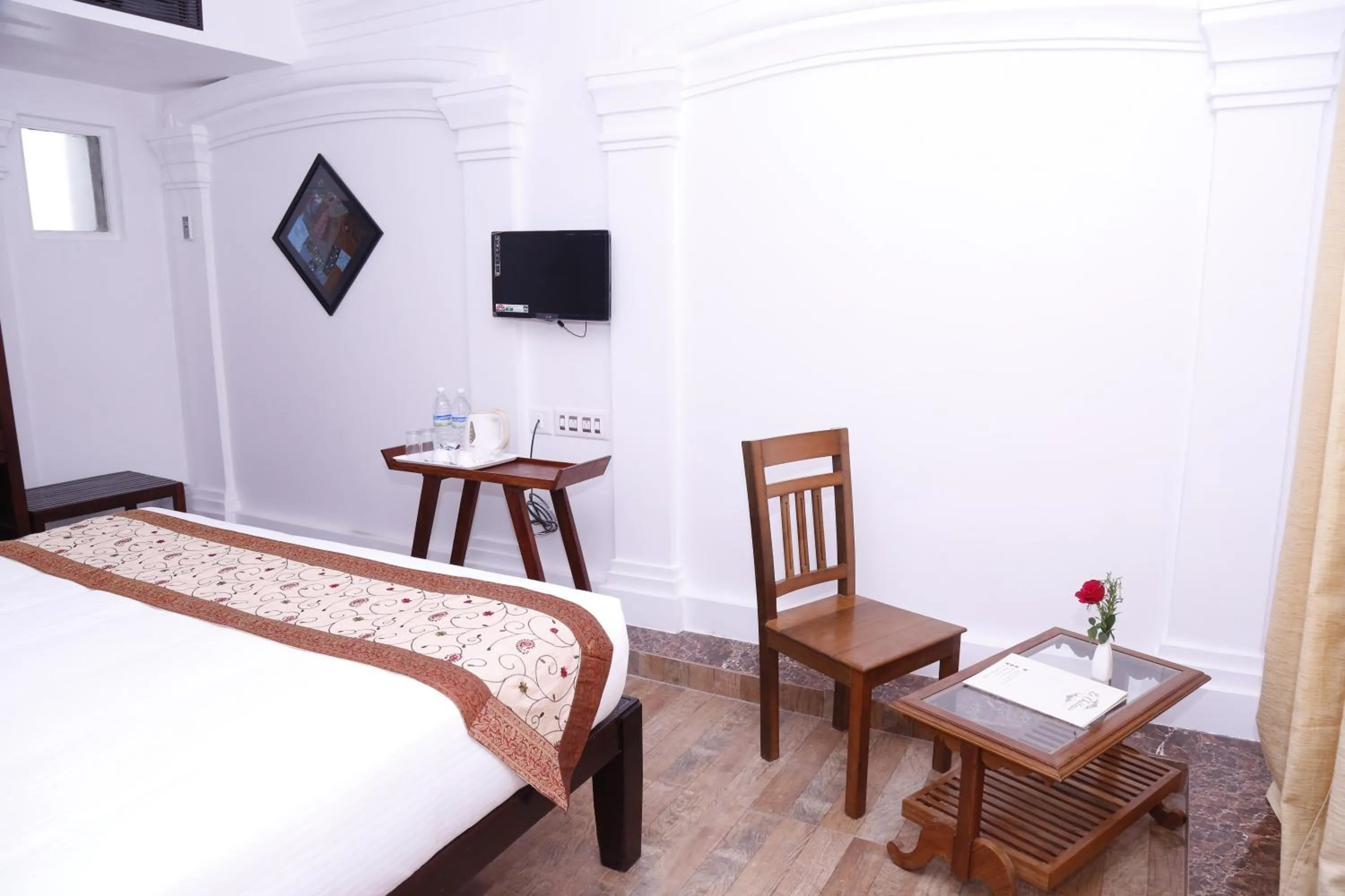 Day, Bed in Le Chateau