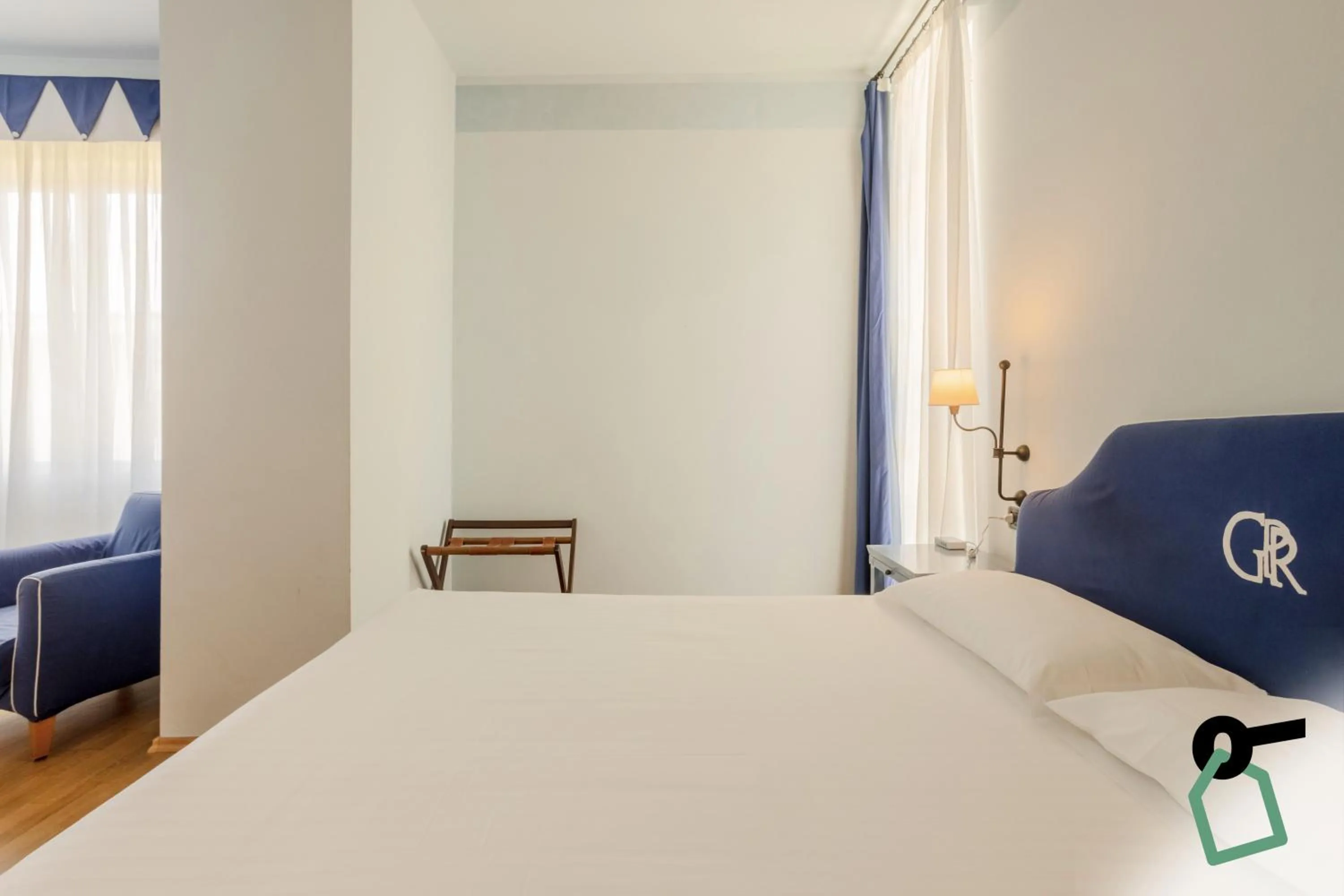 Bed in HOTIDAY Room Collection - Calambrone