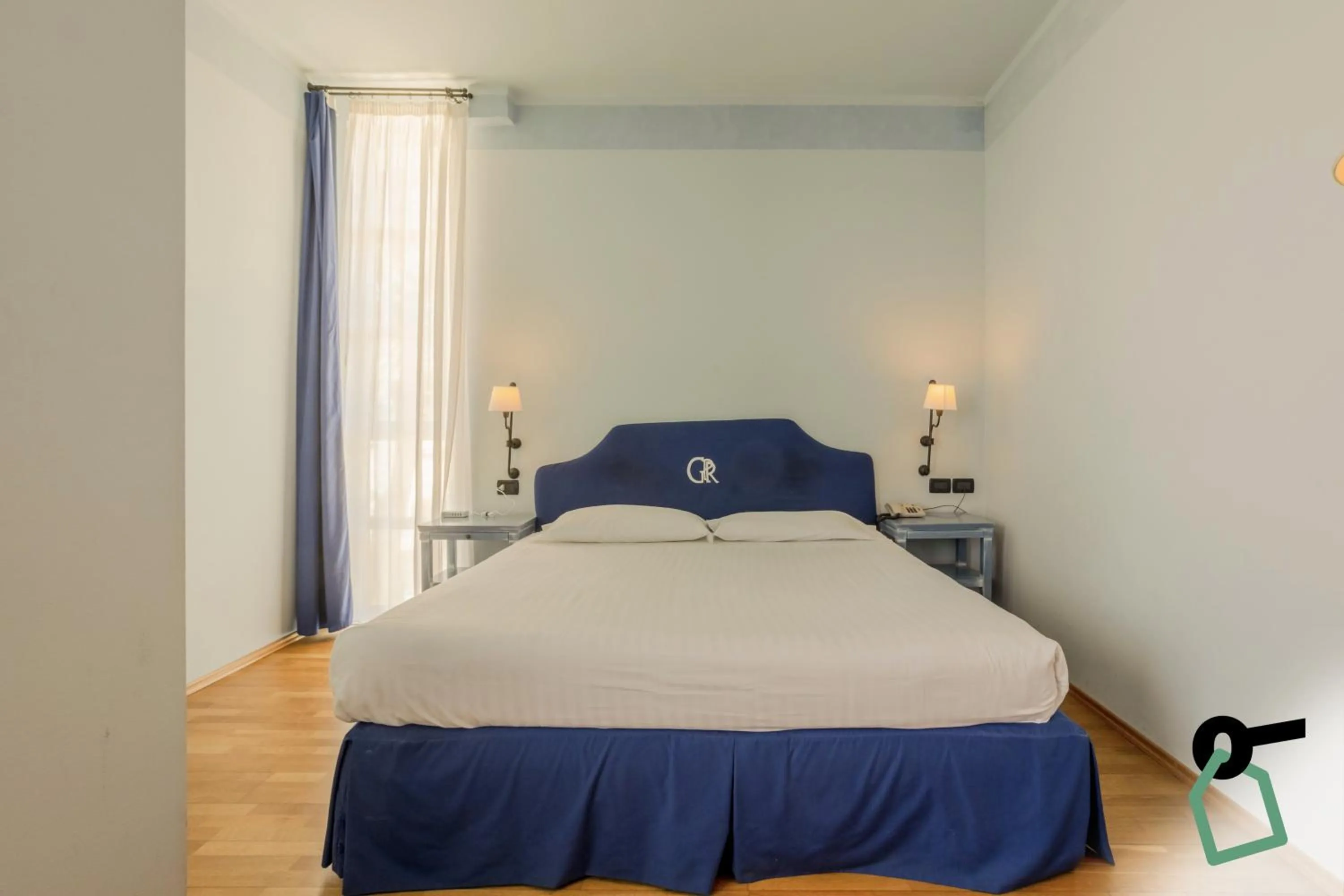 Bed in HOTIDAY Room Collection - Calambrone