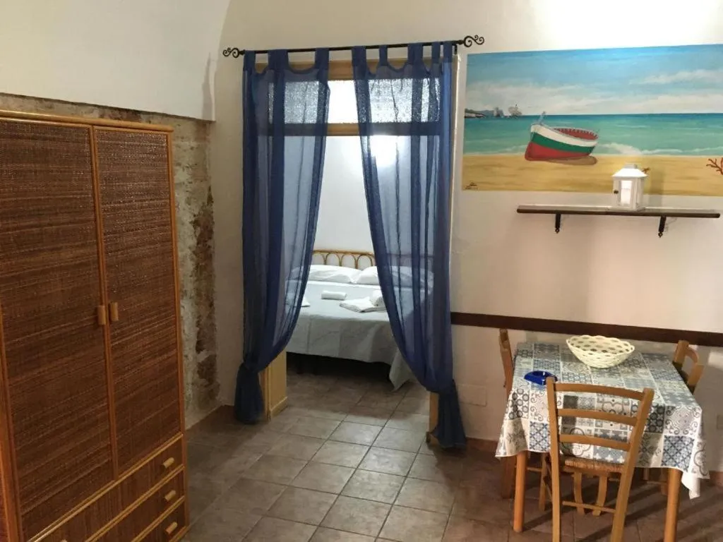 Bed in Terrasini 2000 Casa Vacanze