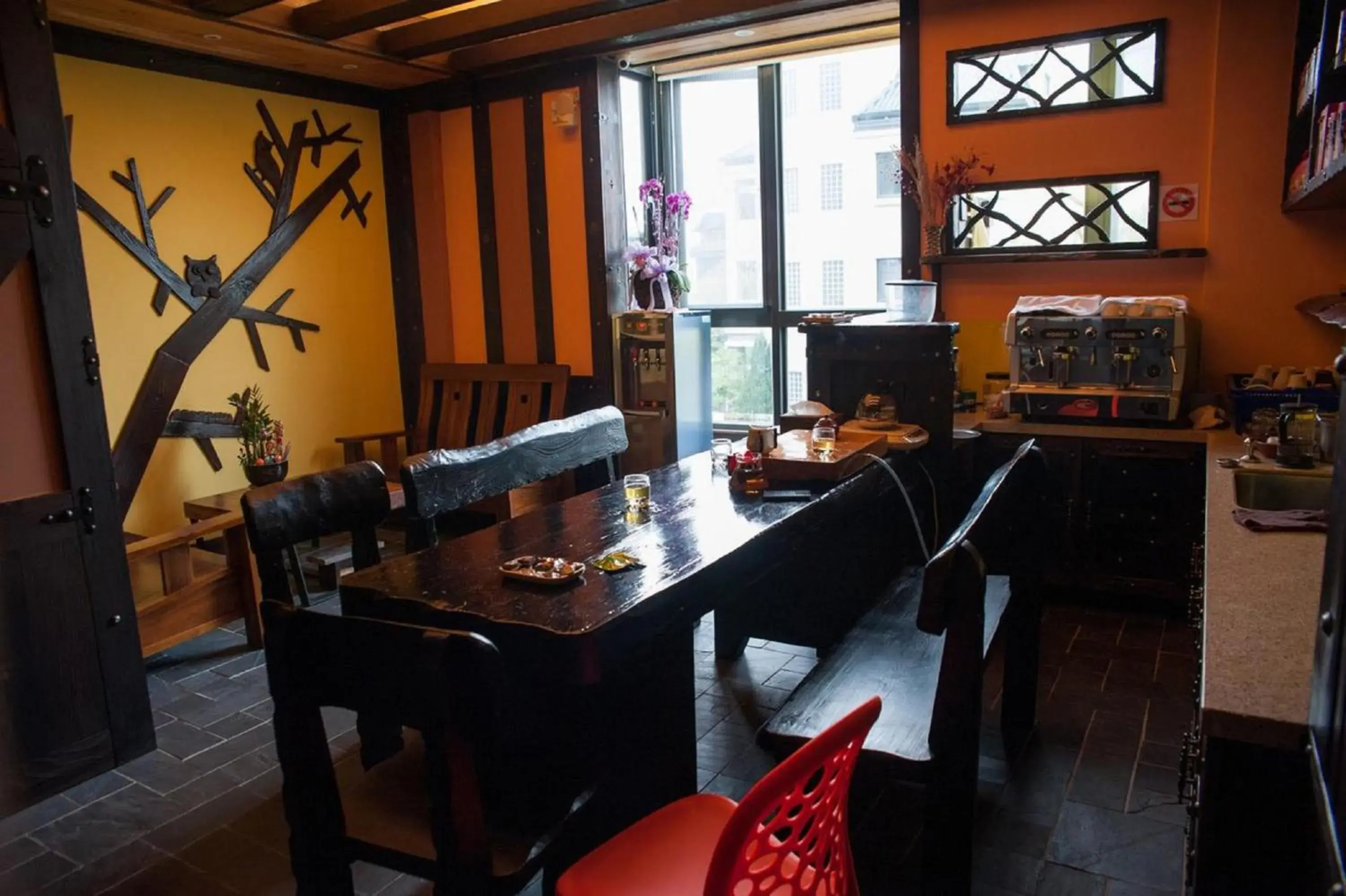 Lounge or bar in Yong Guan Lounge or bar in Yong Guan