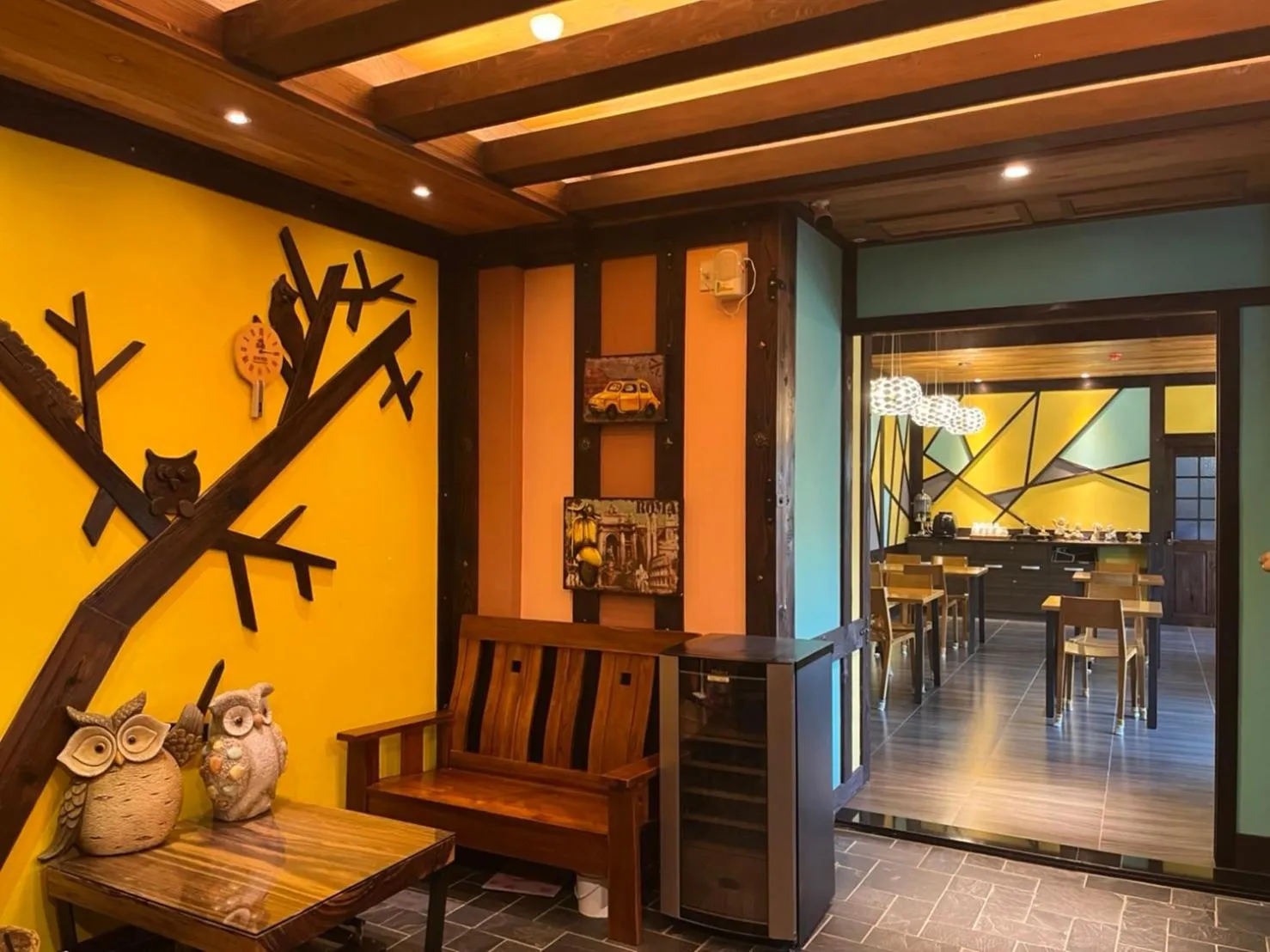 Lounge or bar in Yong Guan