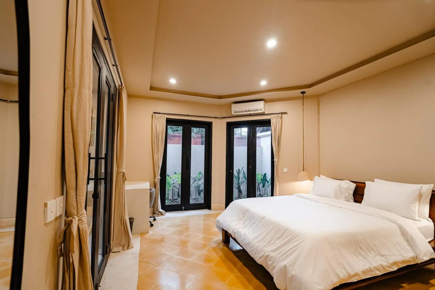 Bed in Gajah Biru Bungalows