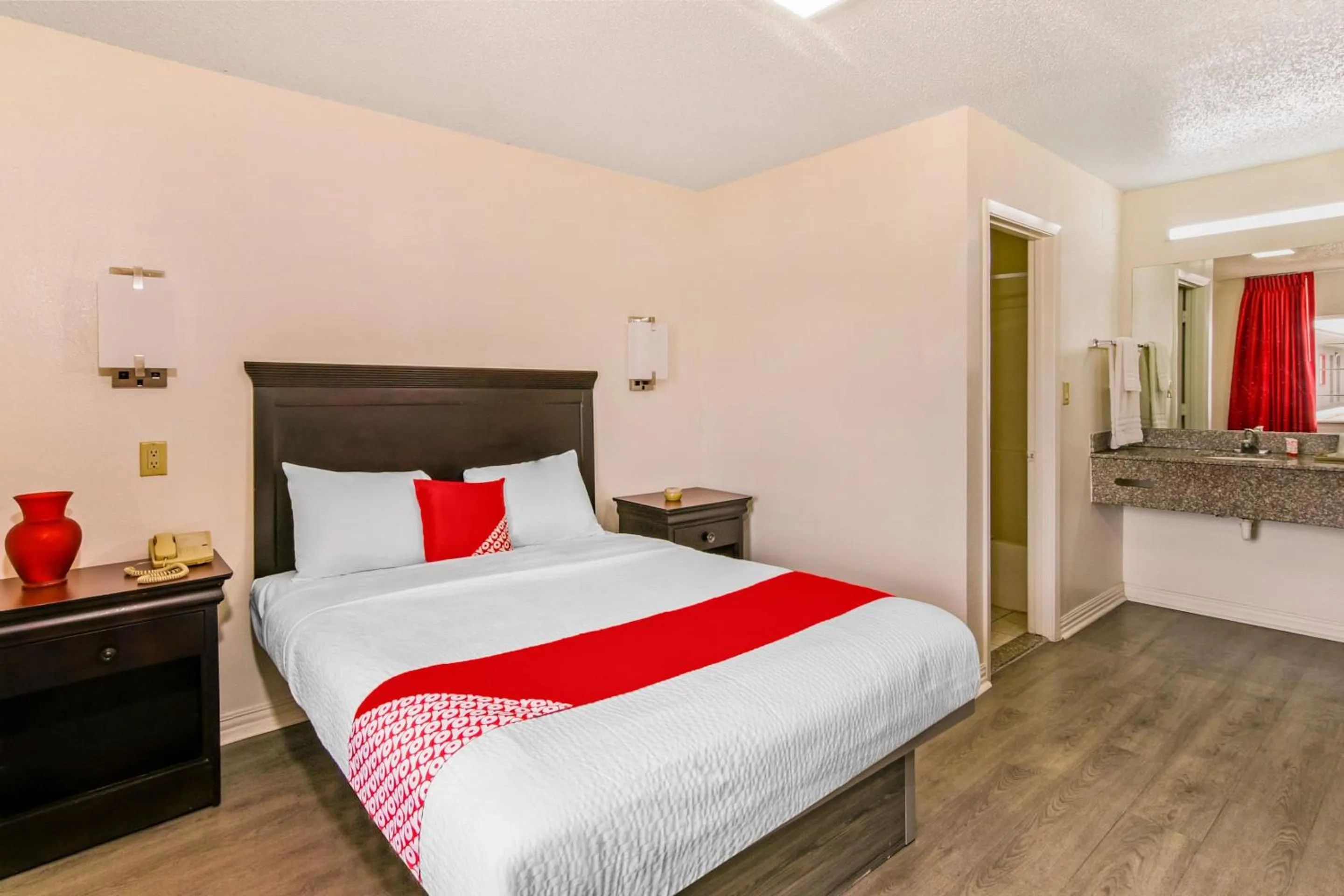 Bedroom, Bed in OYO Hotel Killeen