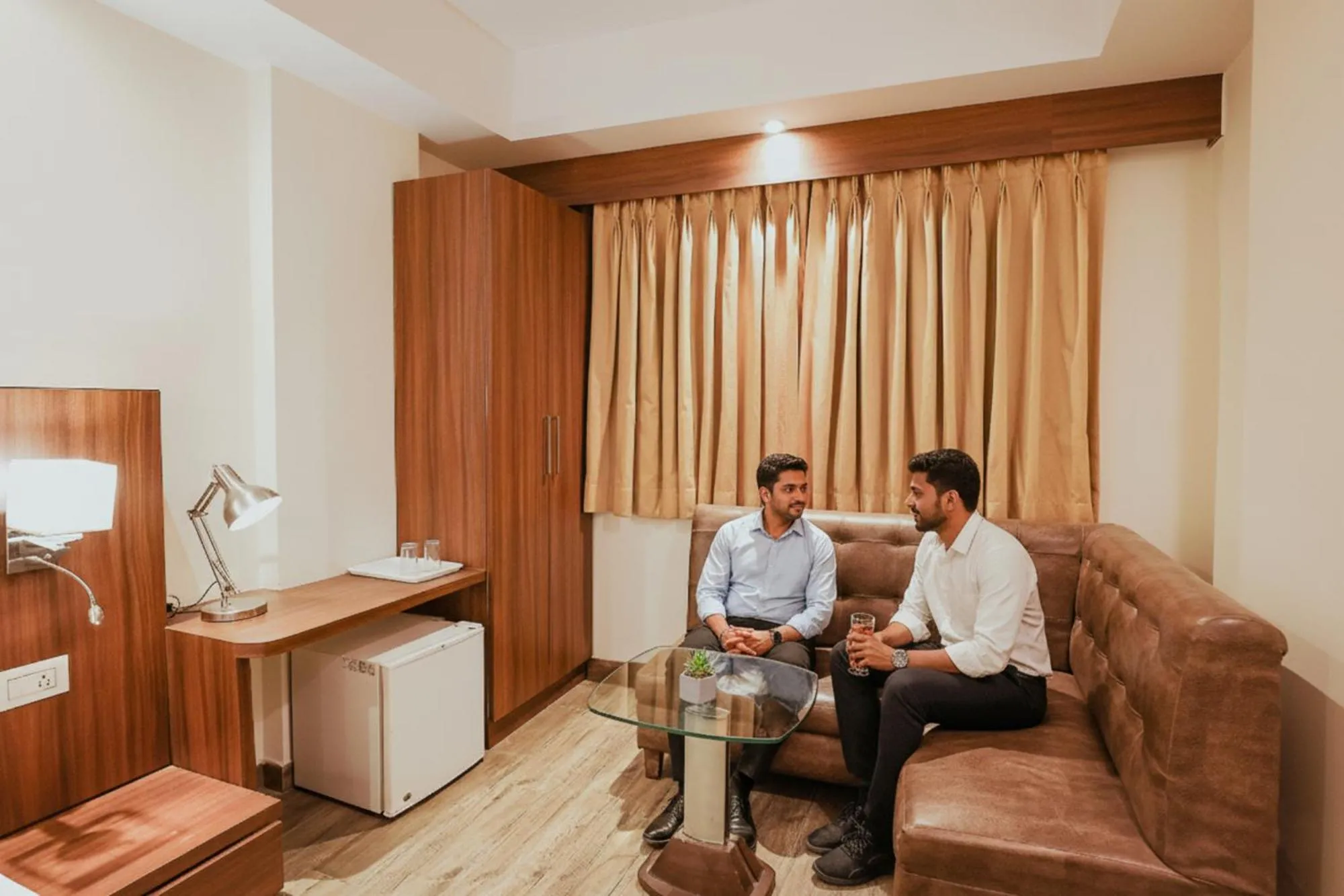 FabHotel The Kailash Dev - Nr Adarsh Nagar Metro