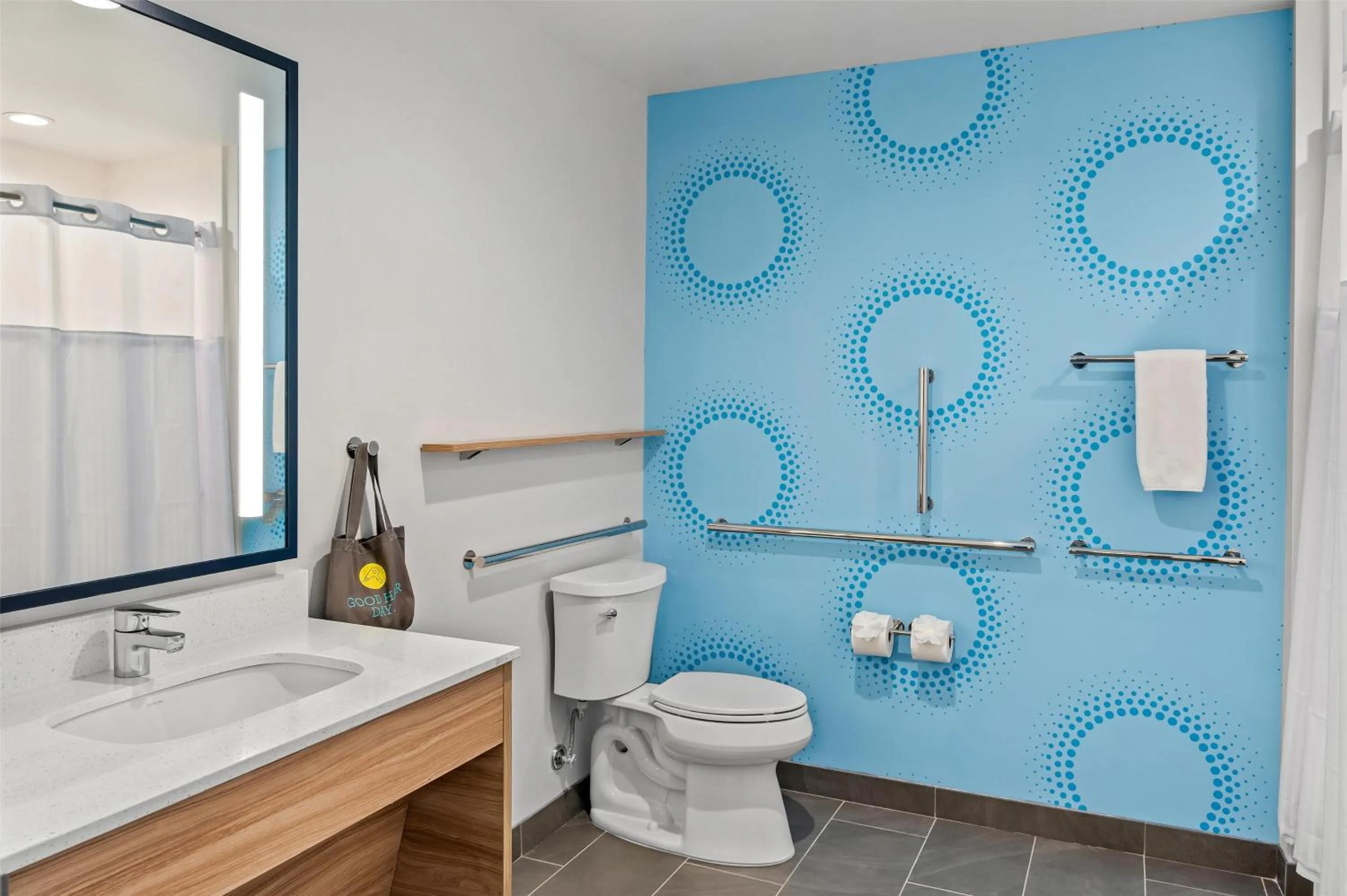 Bathroom in Tru By Hilton Holland, Mi