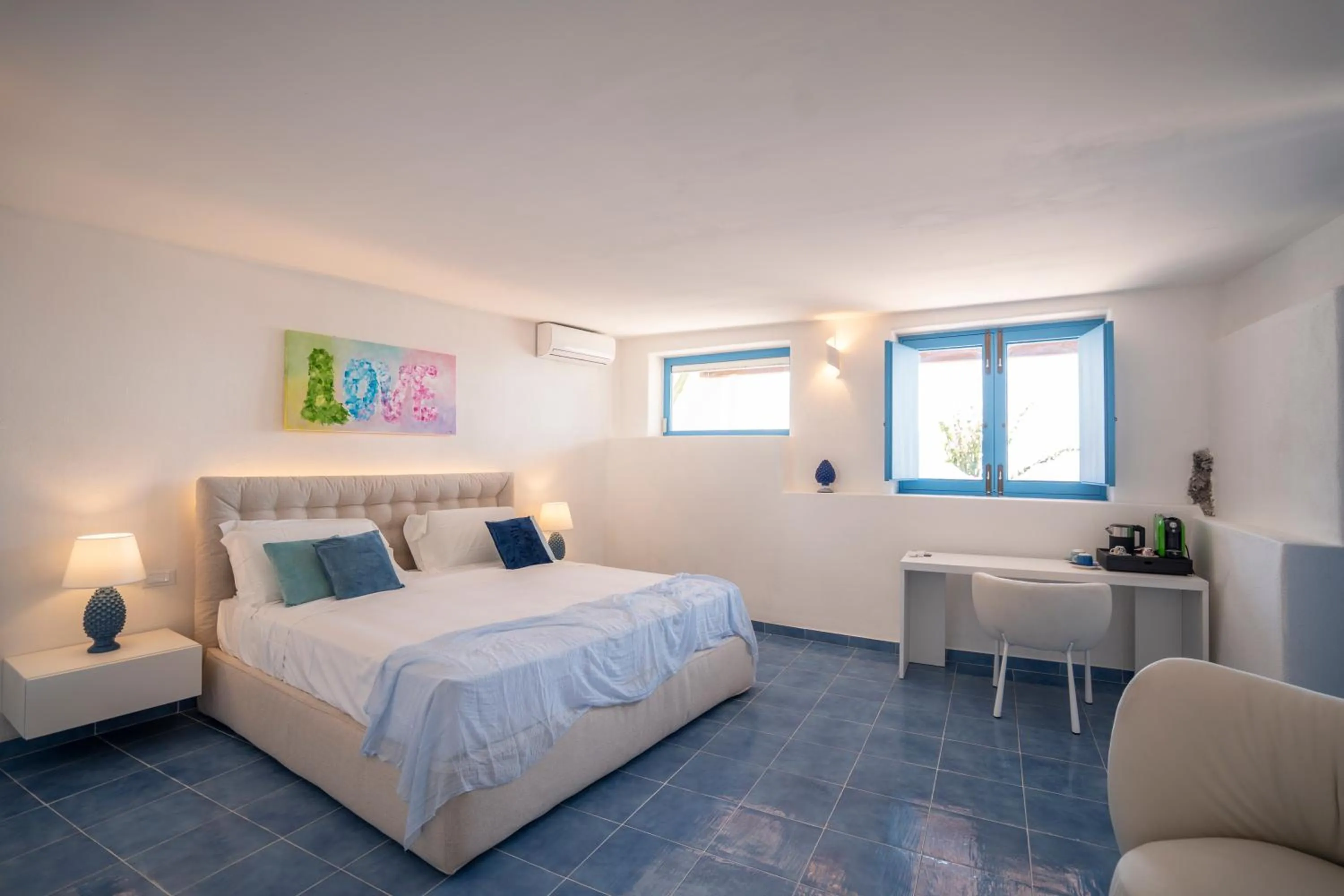 Bedroom, Bed in Borgo del Cannitello Romantic Boutique Resort