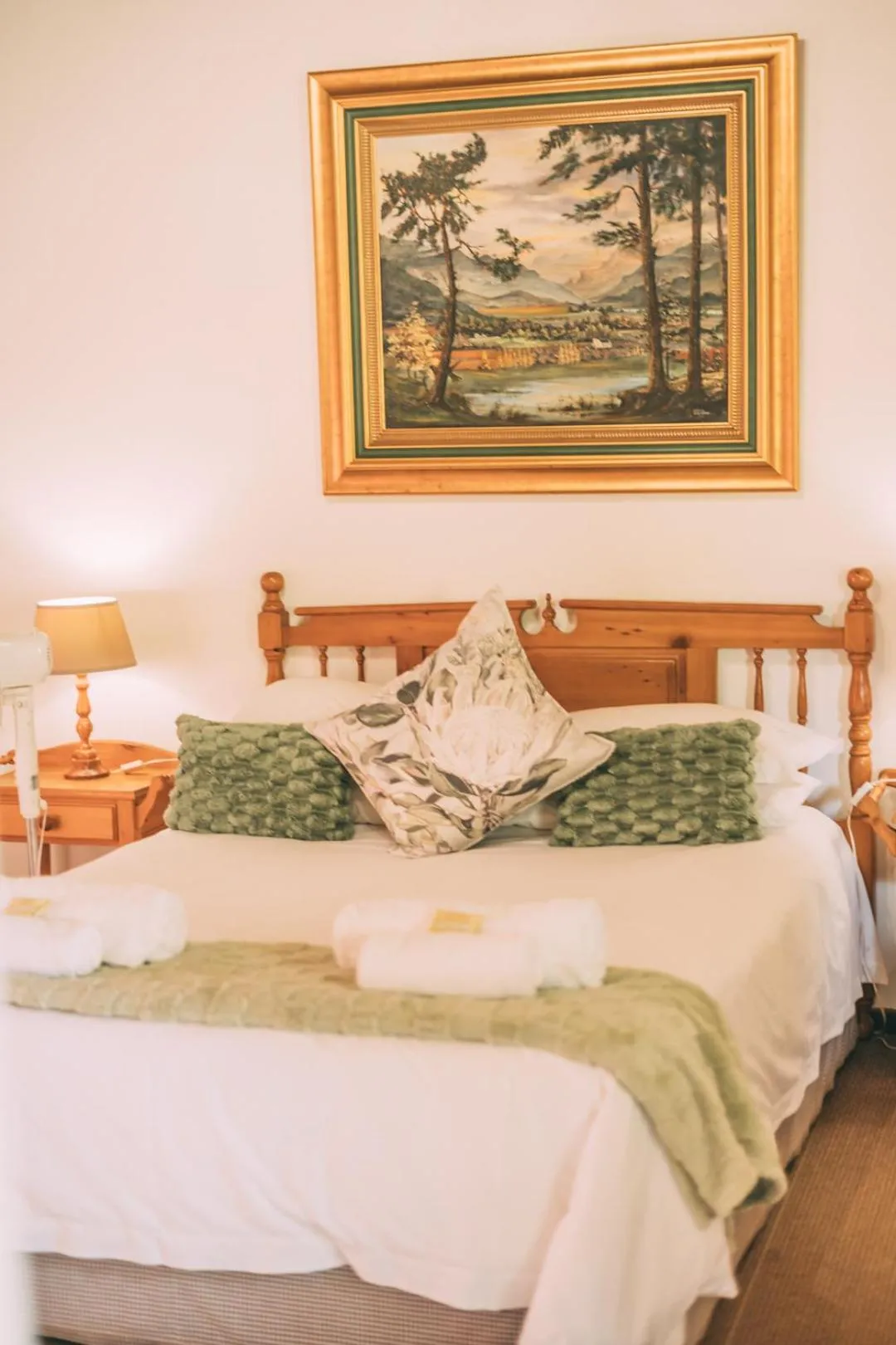 Bed in Wyndford Holiday Farm
