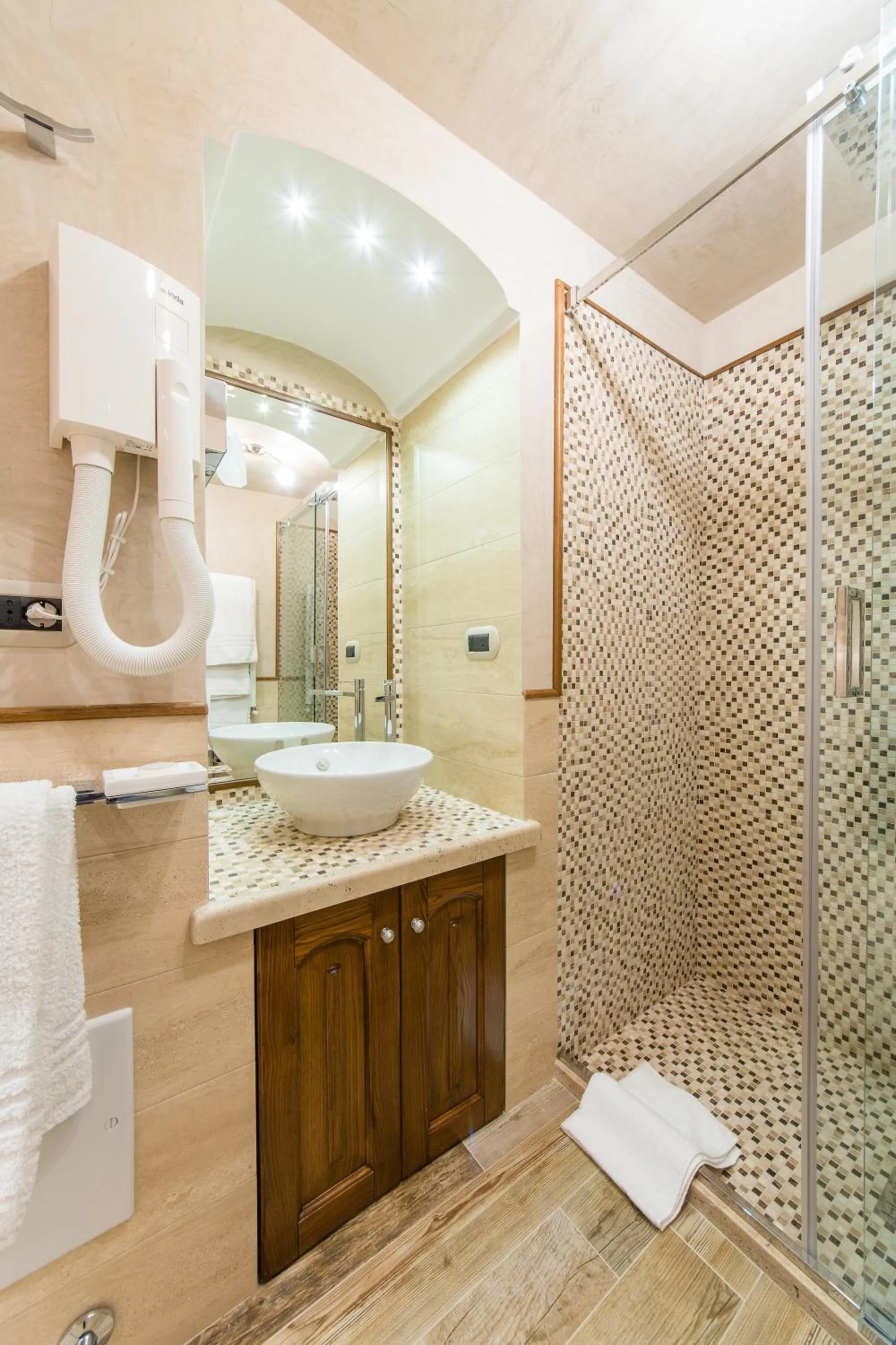 Shower in B&B La Casa Nel Giardino