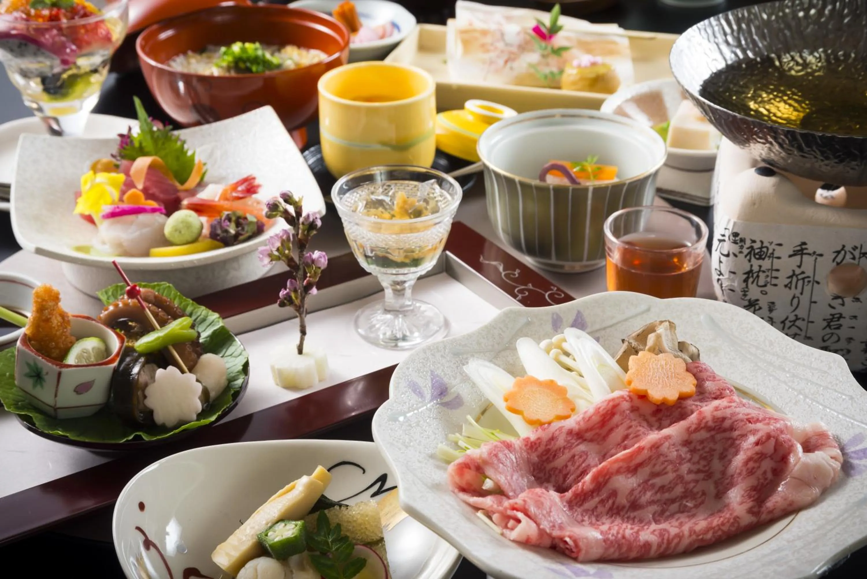 Food and drinks in Juhachiro