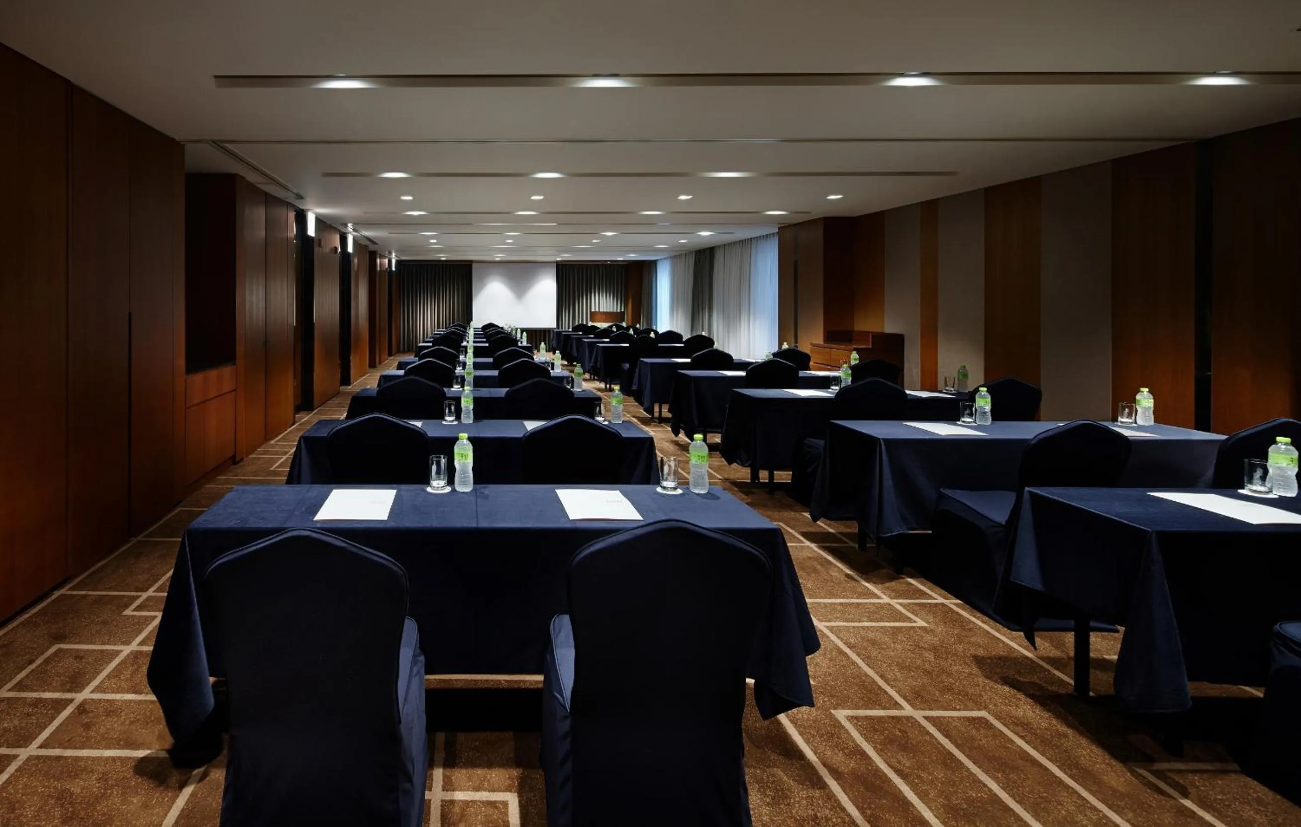 Meeting/conference room in LOTTE CITY HOTEL Ulsan