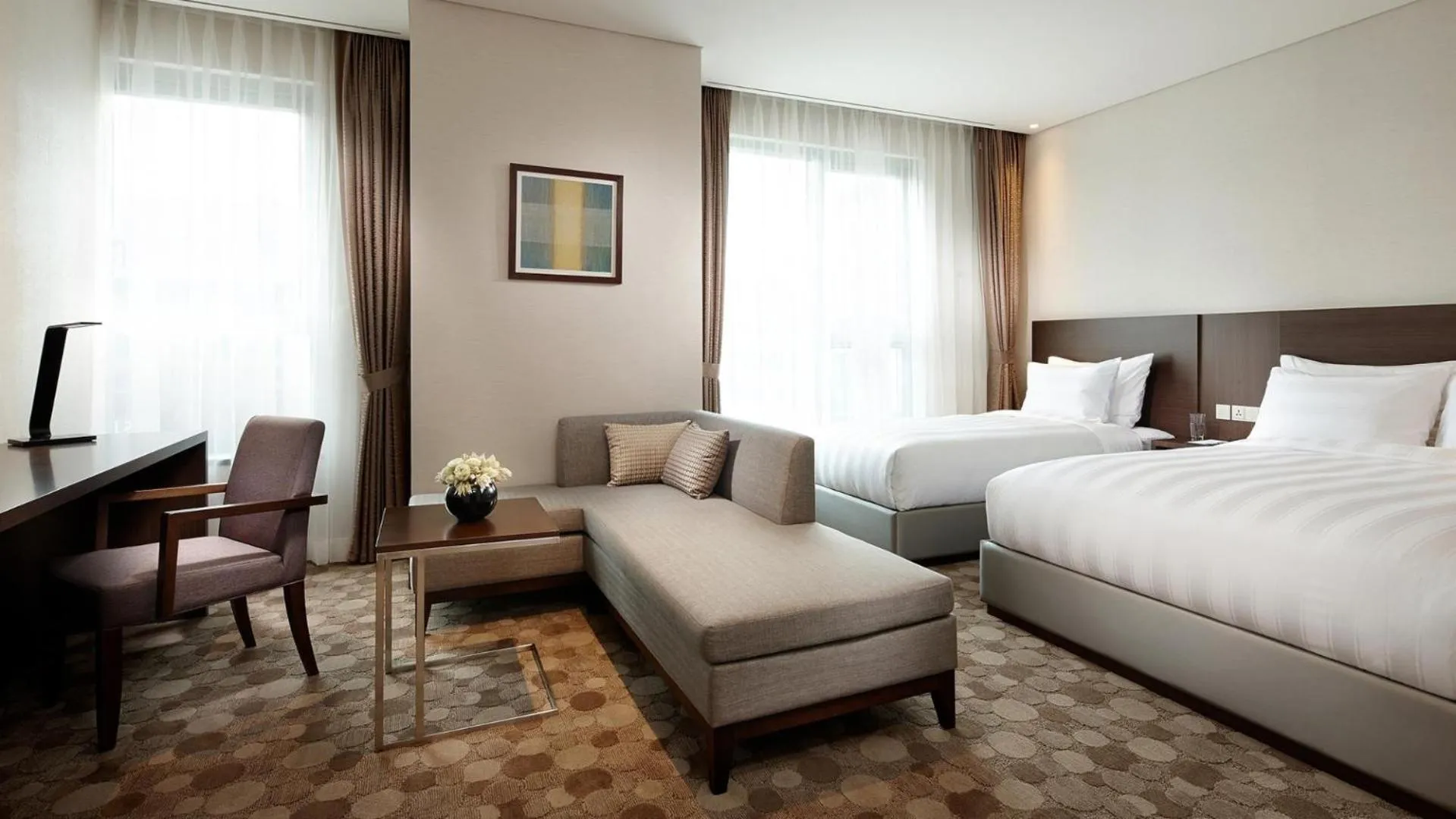 Bed in LOTTE CITY HOTEL Ulsan