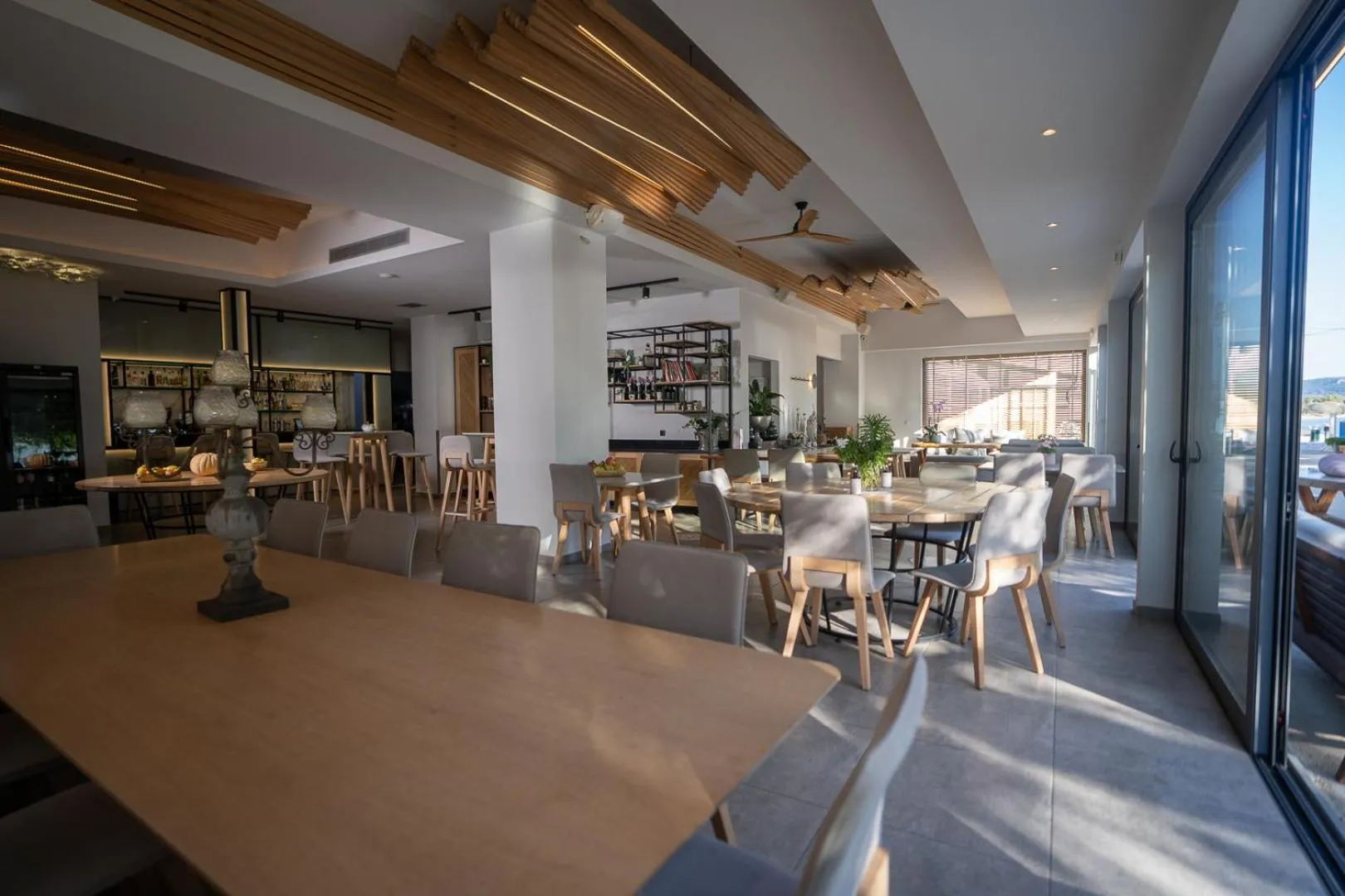 Restaurant/places to eat in Zoe Seaside Resort