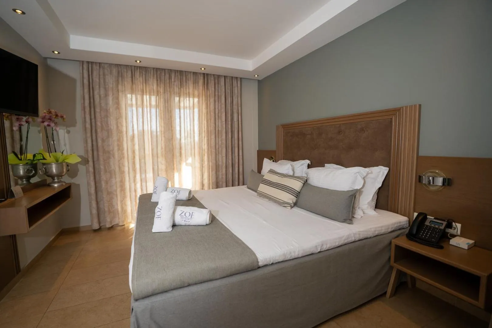 Bed in Zoe Seaside Resort