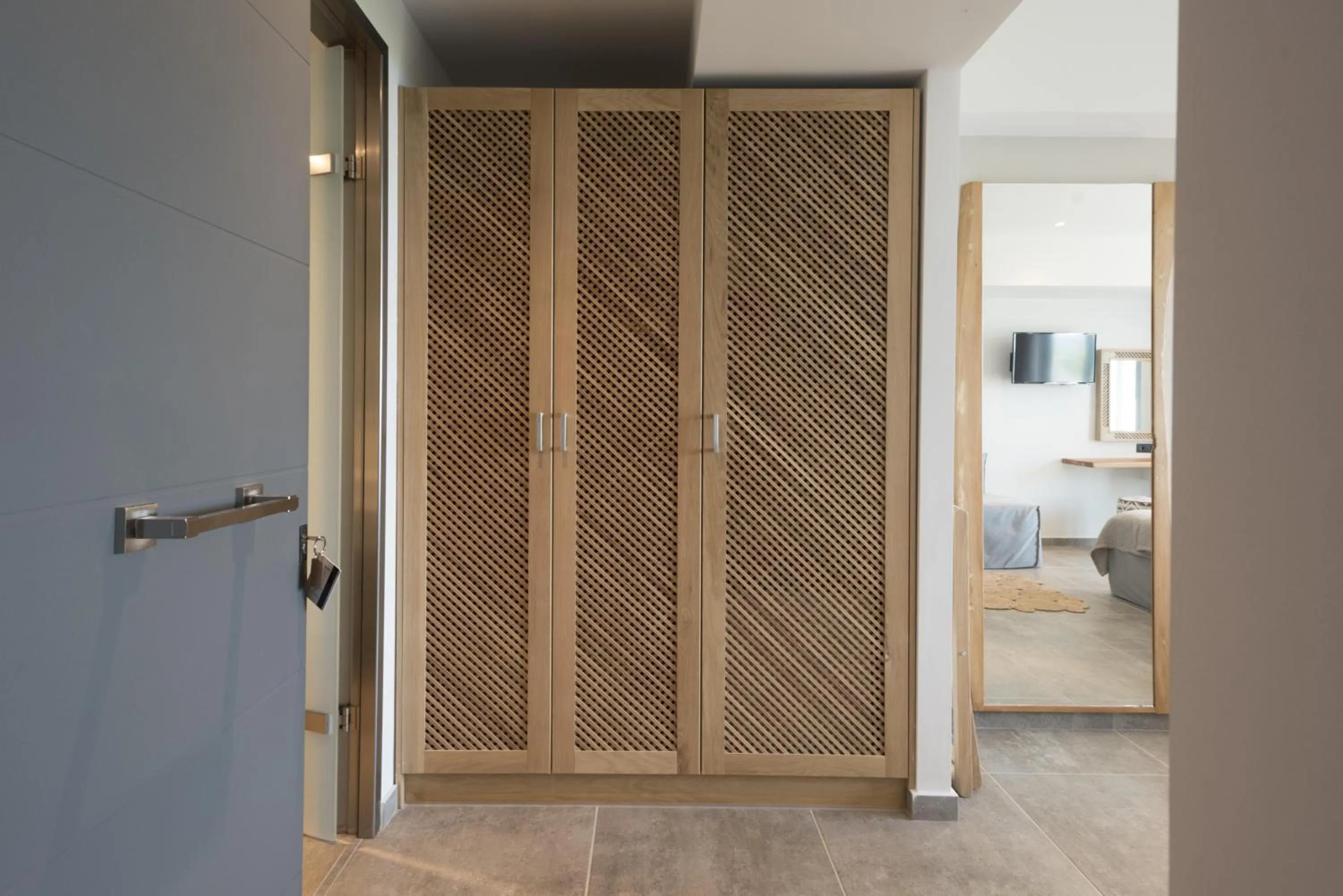 Photo of the whole room, Bed in Zoe Seaside Resort