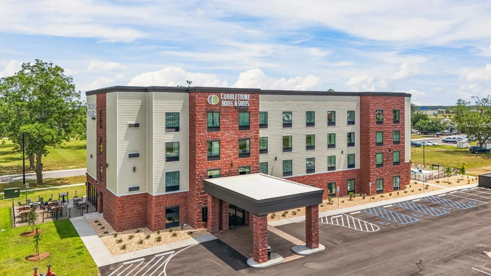 Property building in Cobblestone Hotel & Suites - Foley