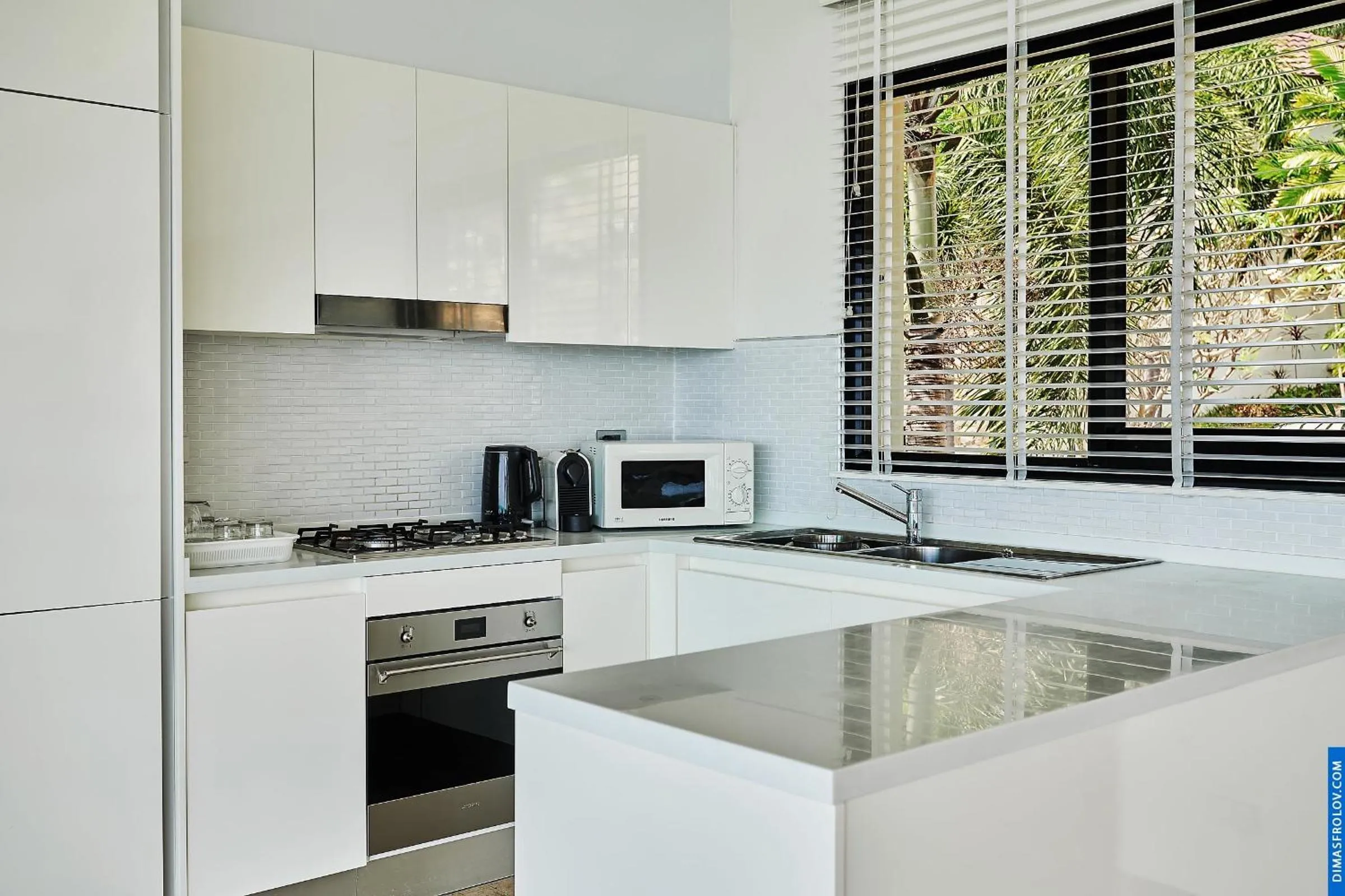 Kitchen or kitchenette in Villa Baan Saitara