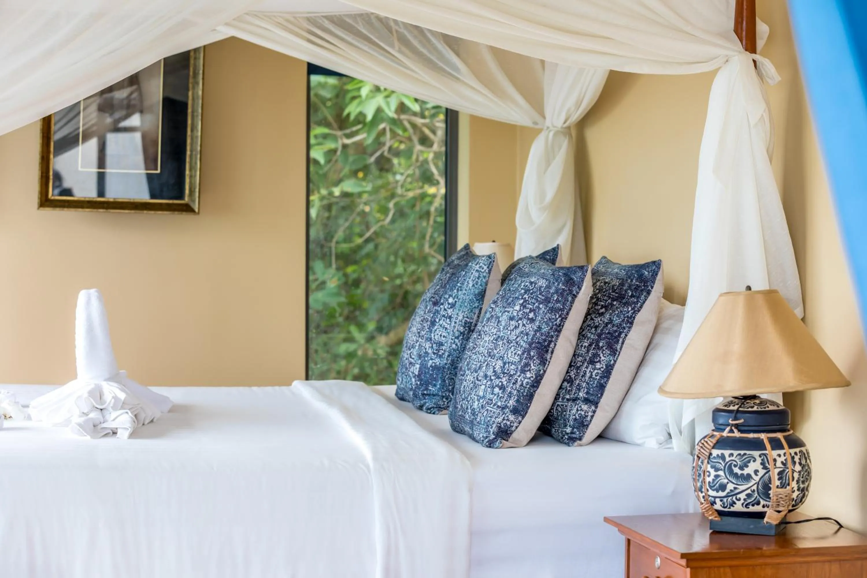 Bed in Villa Baan Saitara