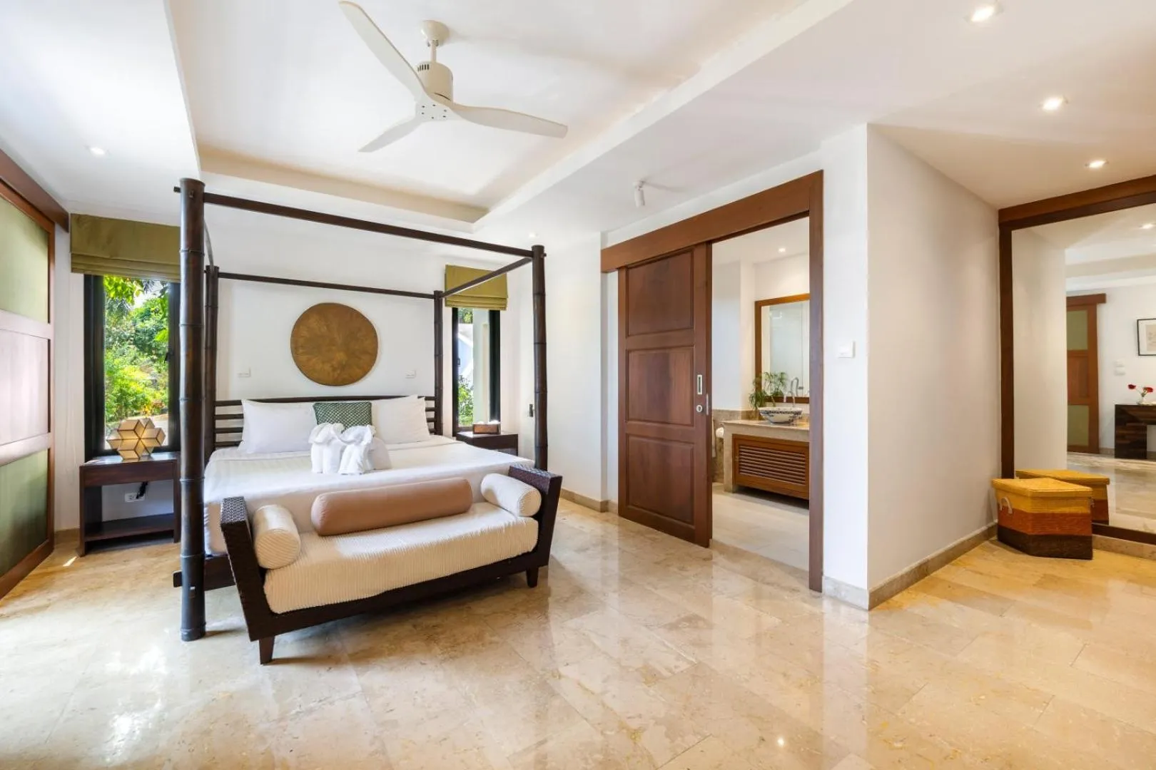 Bed in Villa Baan Saitara